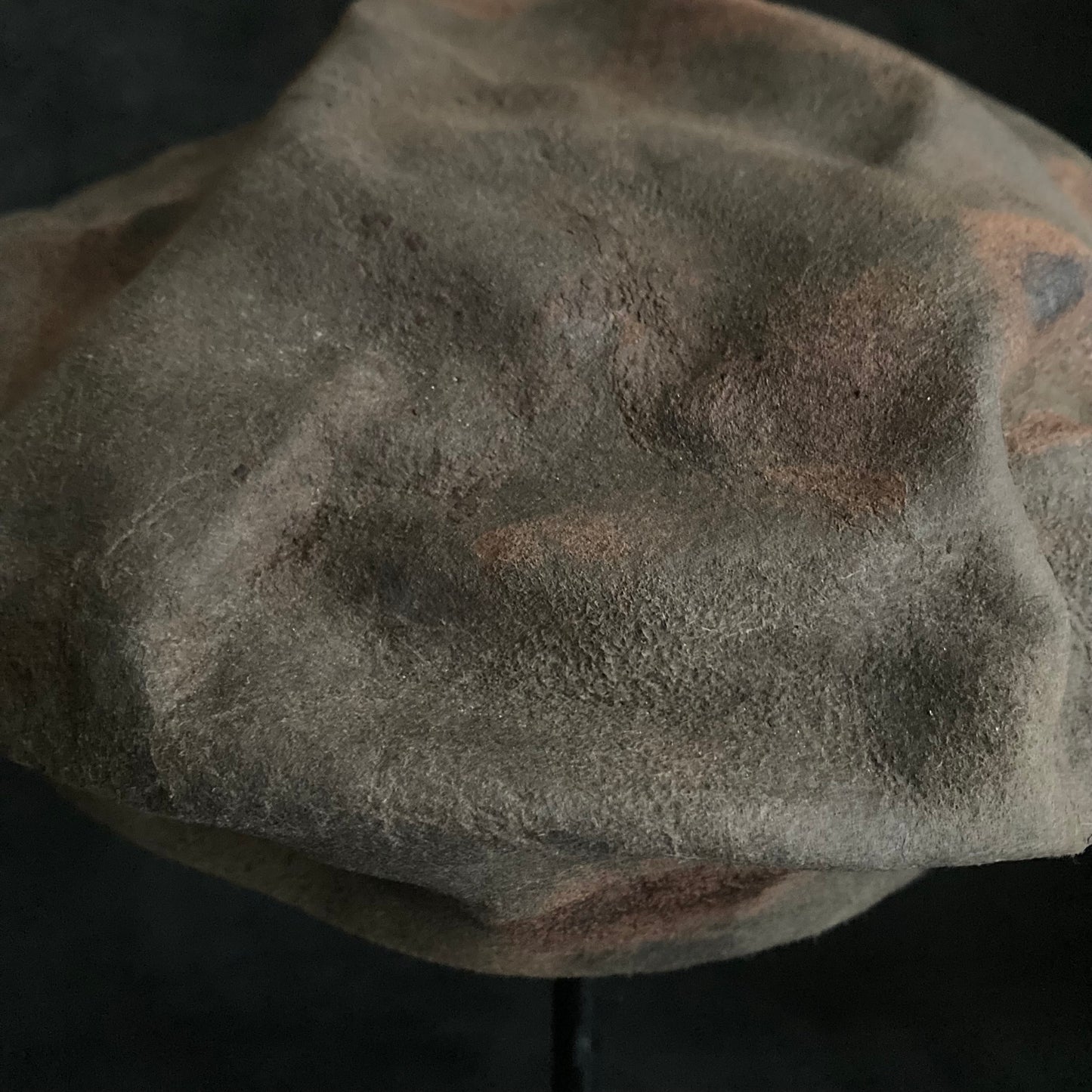 Wrinkled burnt brown rabbit beret