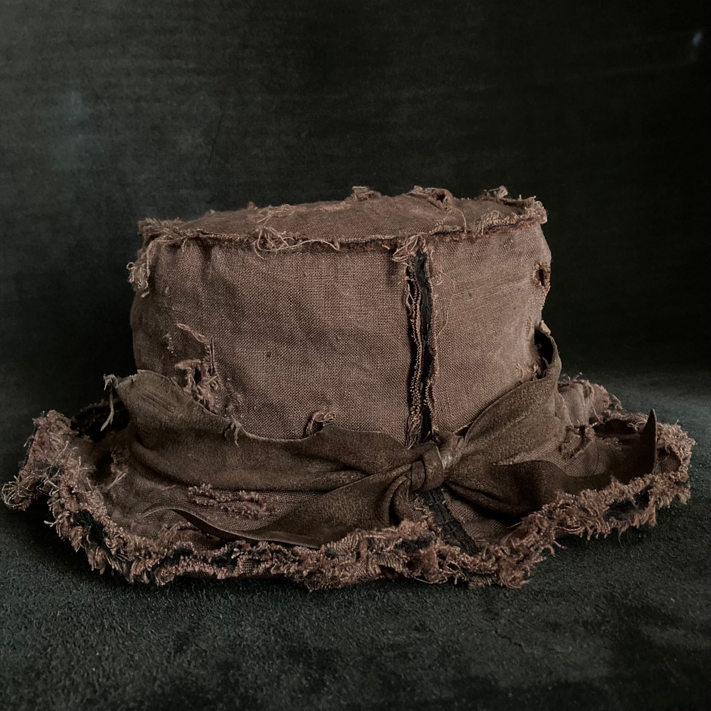 Frayed brown linen damage bucket hat