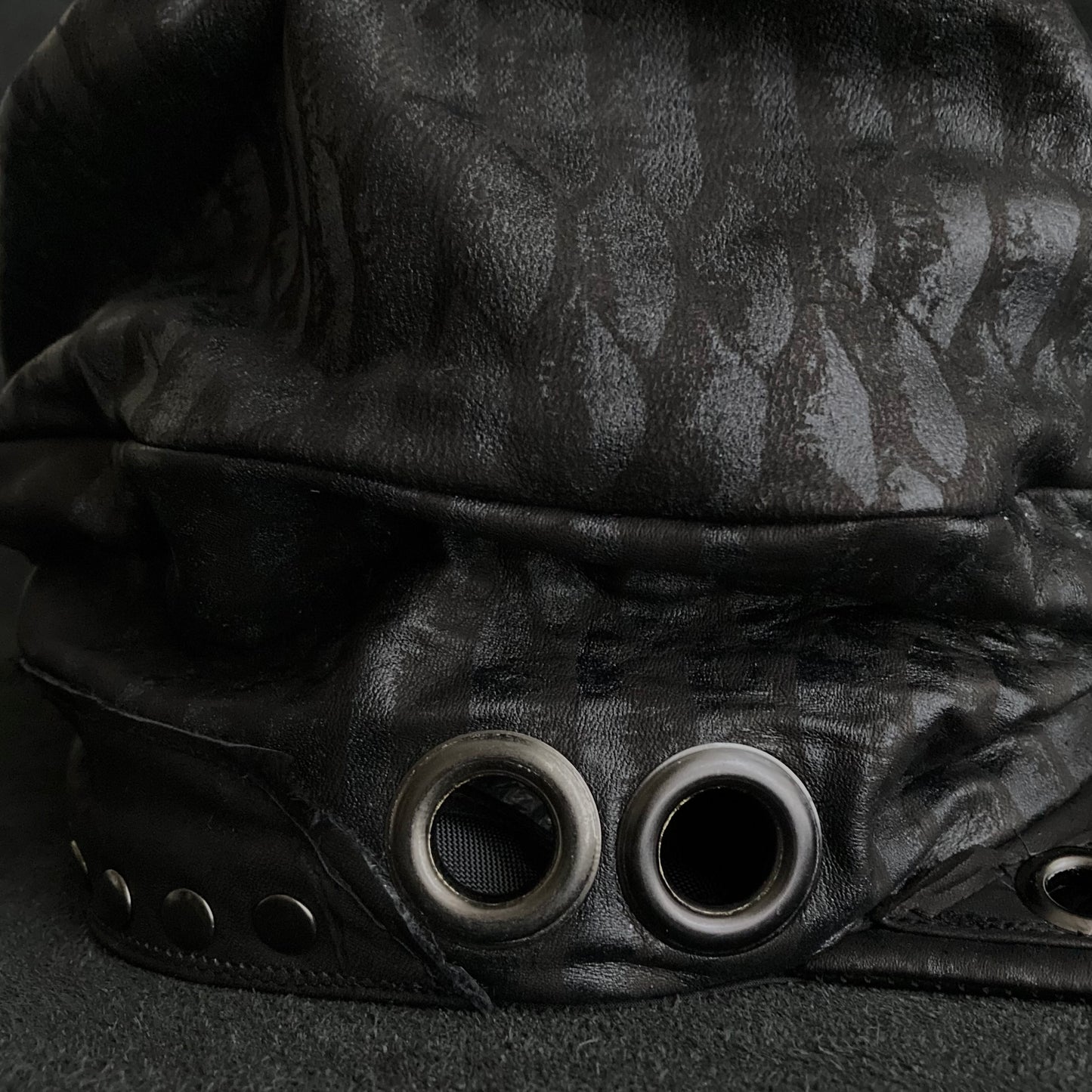 [ Takamiya Shohei × triangles hat ] Resist rock leather turn cap