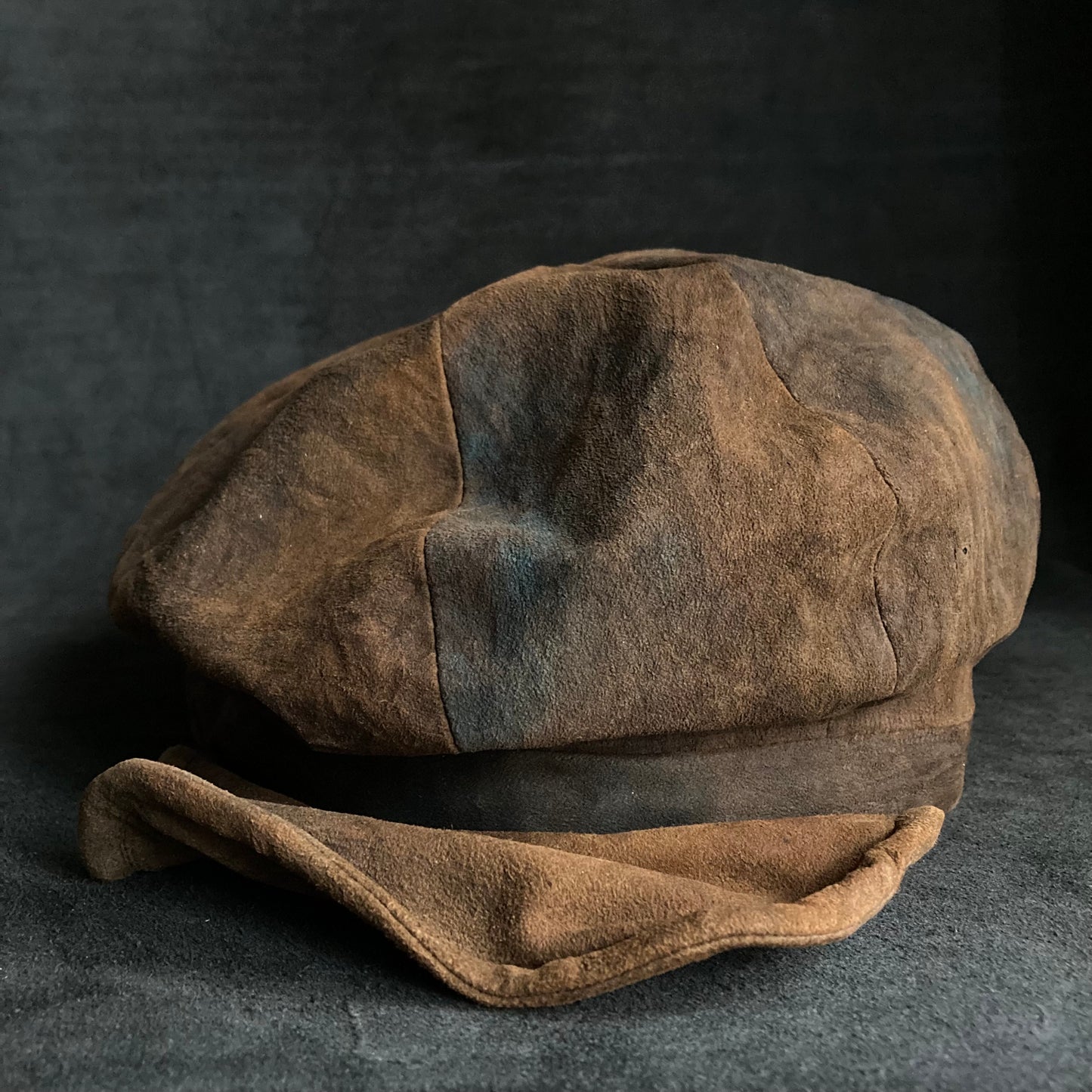 Uneven dyeing soil brown casquette