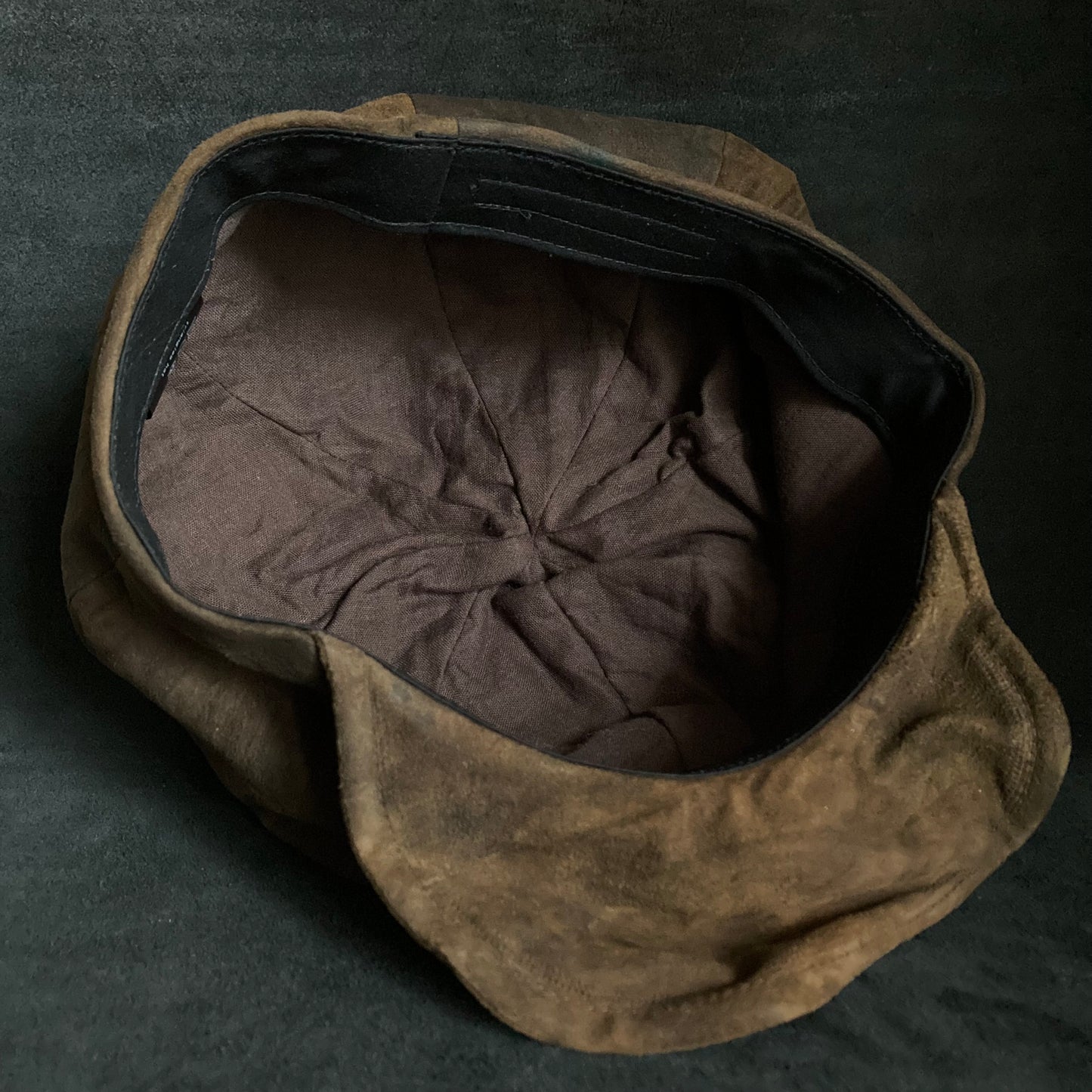 Uneven dyeing soil brown casquette