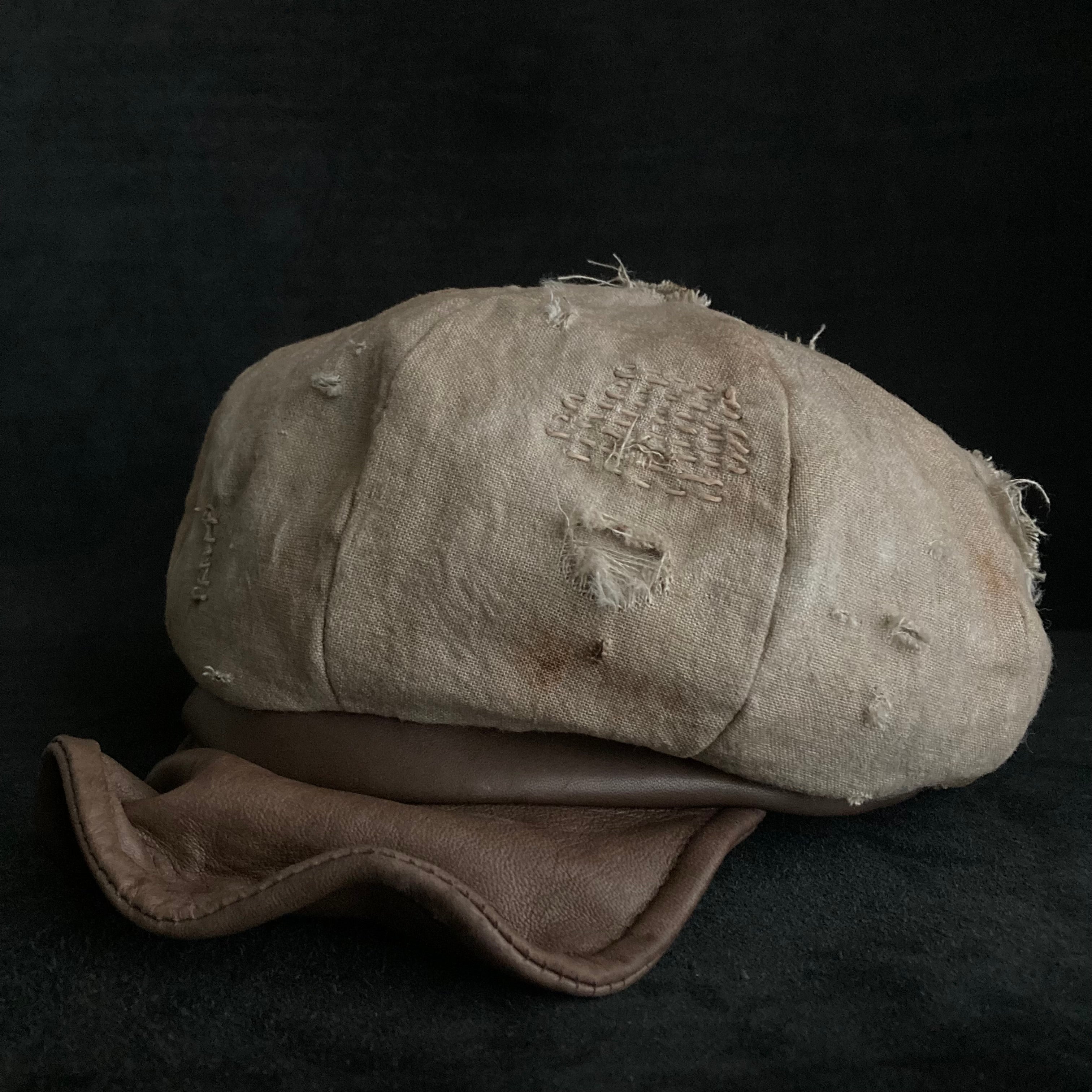 「完売品」triangle hat linen damage casquette Casquette – triangles hat