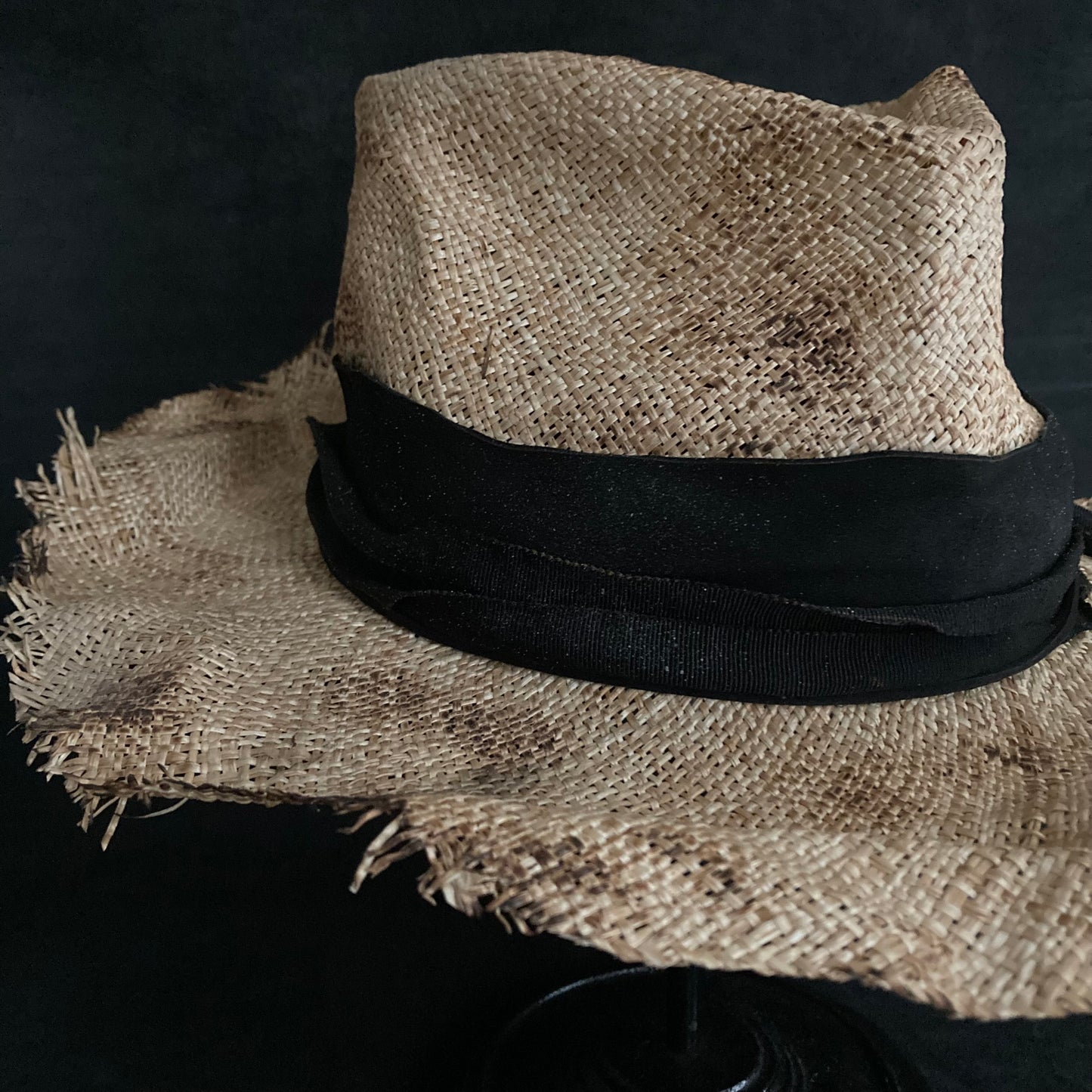 Sand burnt bao  hat