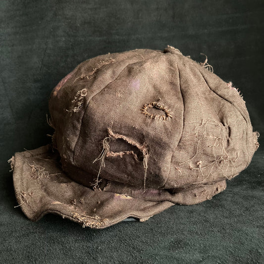 Brown linen damage  casquette