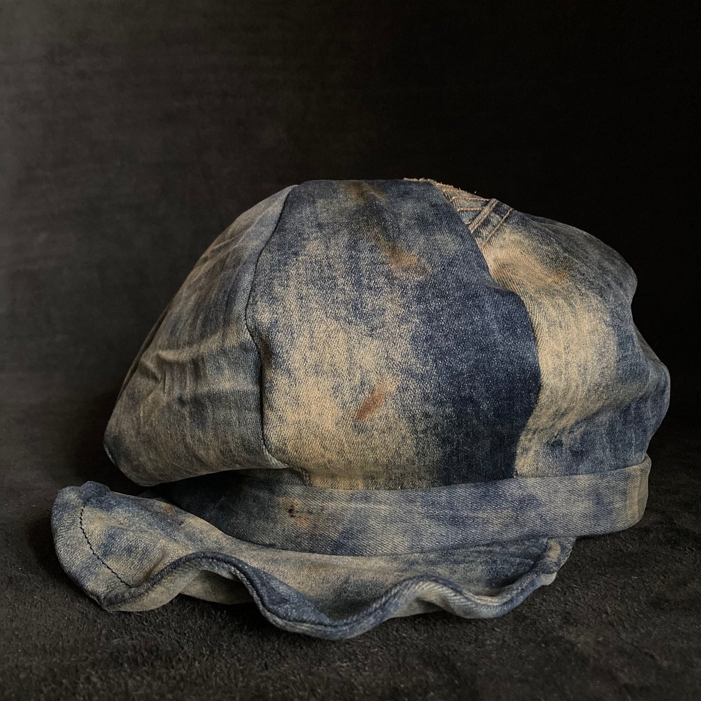 Burnt old denim  re-casquette