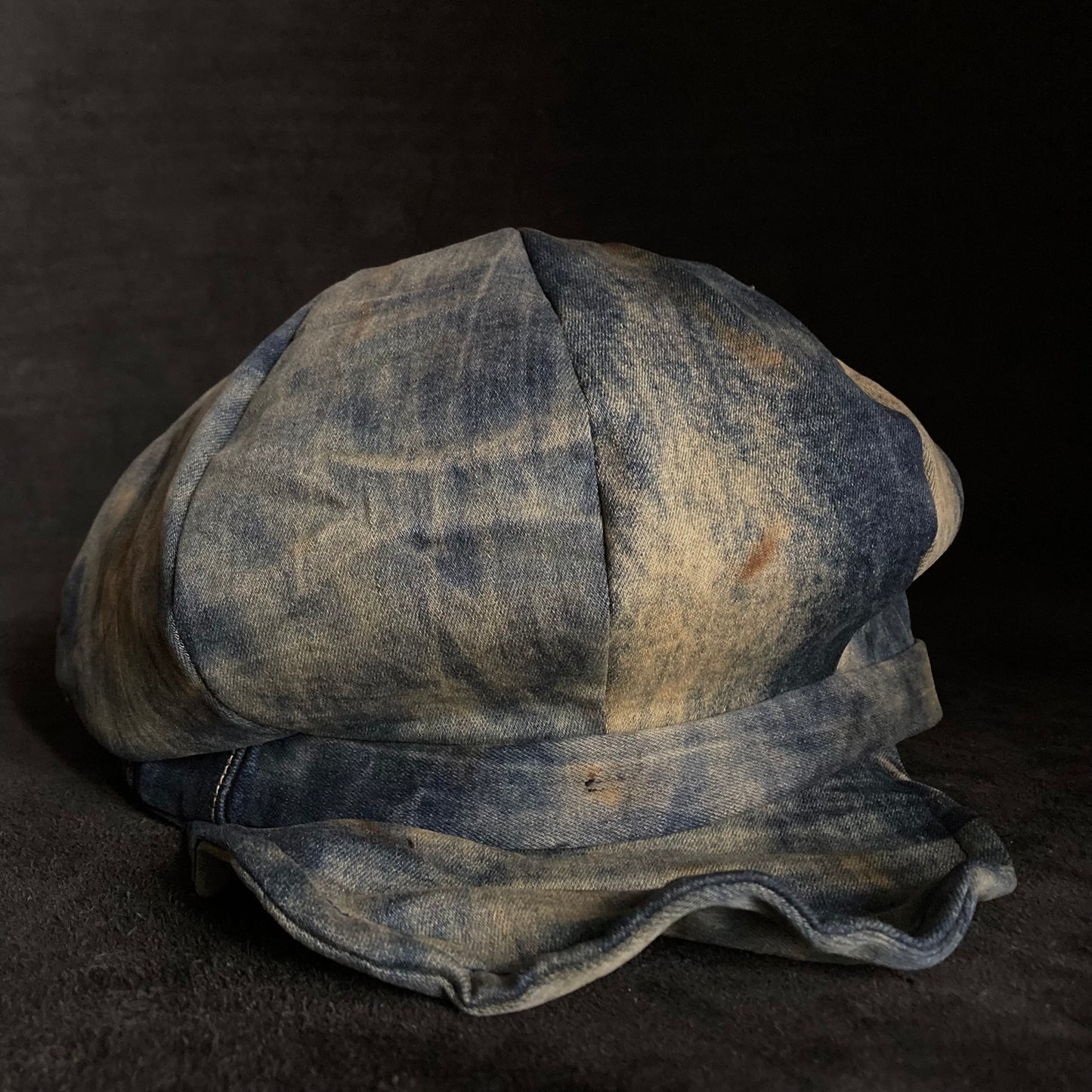 Burnt old denim  re-casquette
