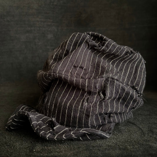 Yarn-dyed stripe damage turn cap