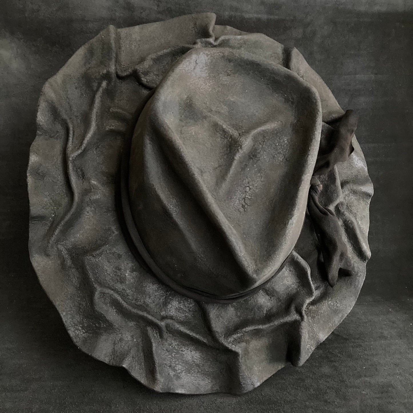 Charcoal wrinkle brim crush hat