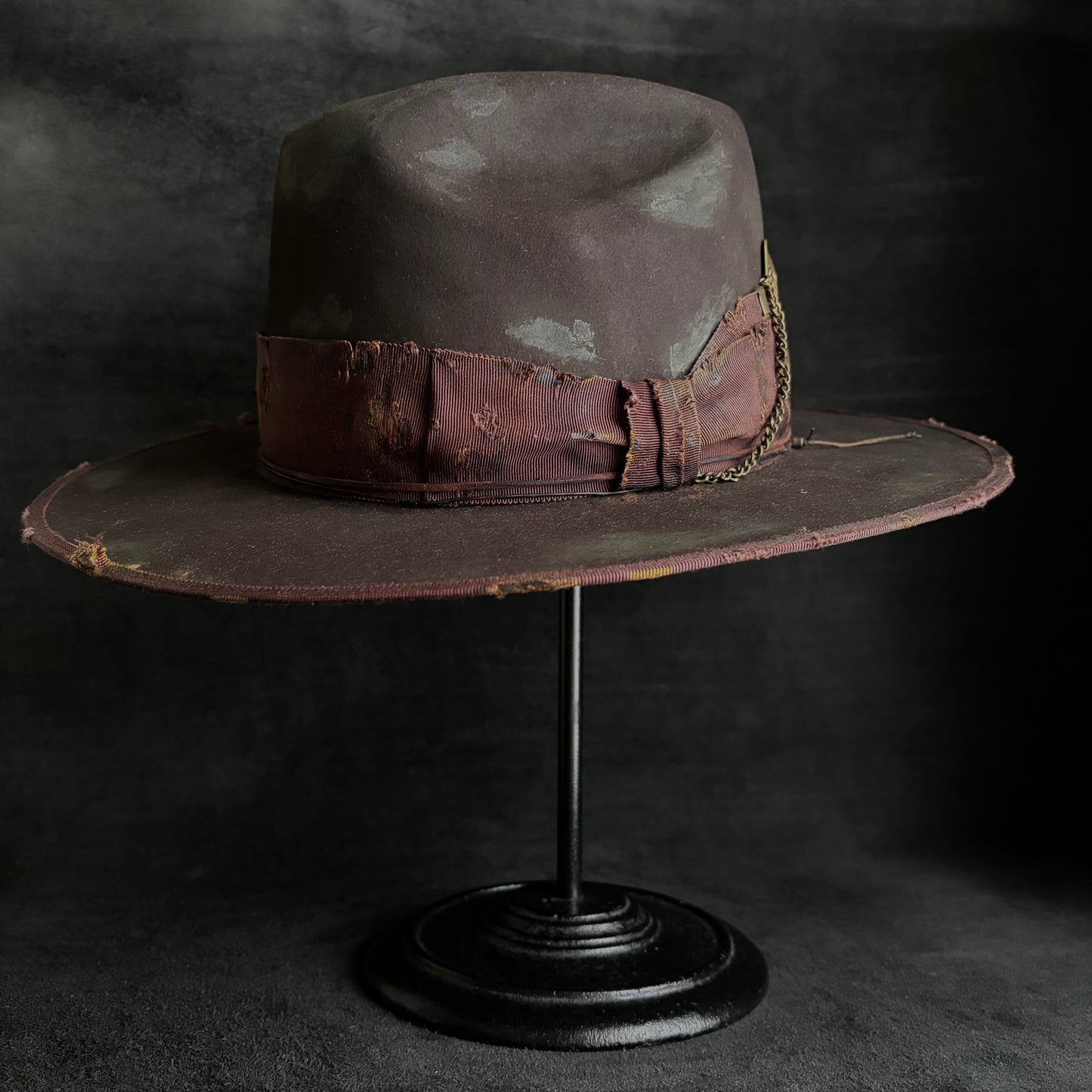 Dark brown beaver anchor western hat