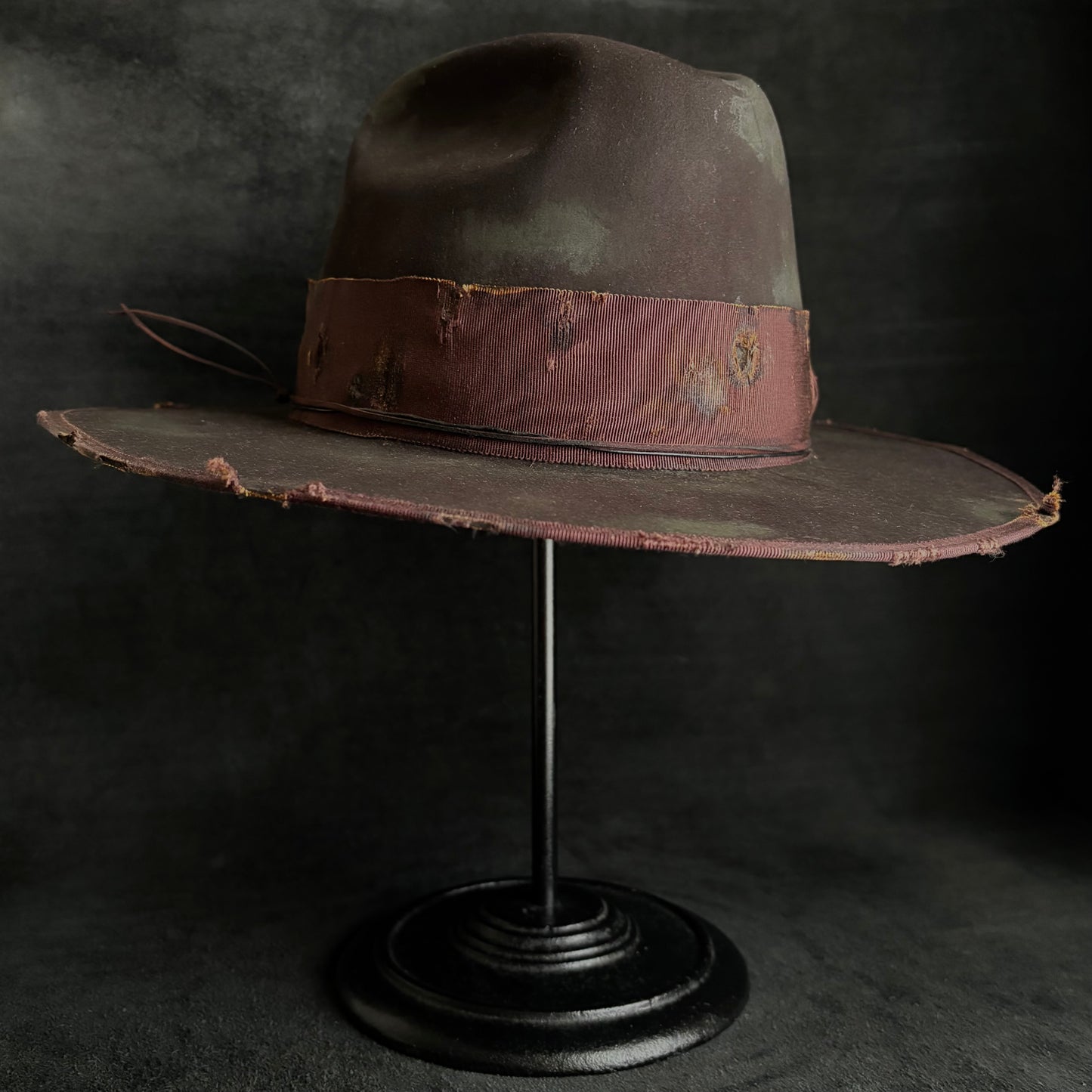 Dark brown beaver anchor western hat