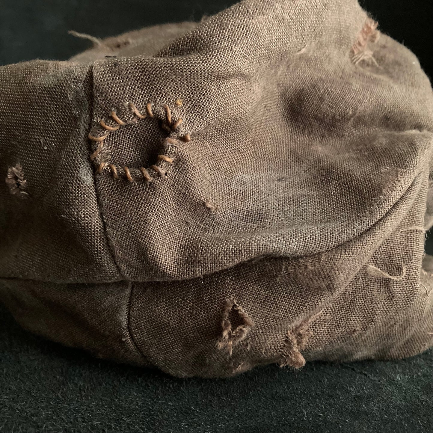 Brown linen damage turn cap