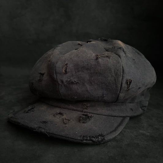 Black linen burned casquette