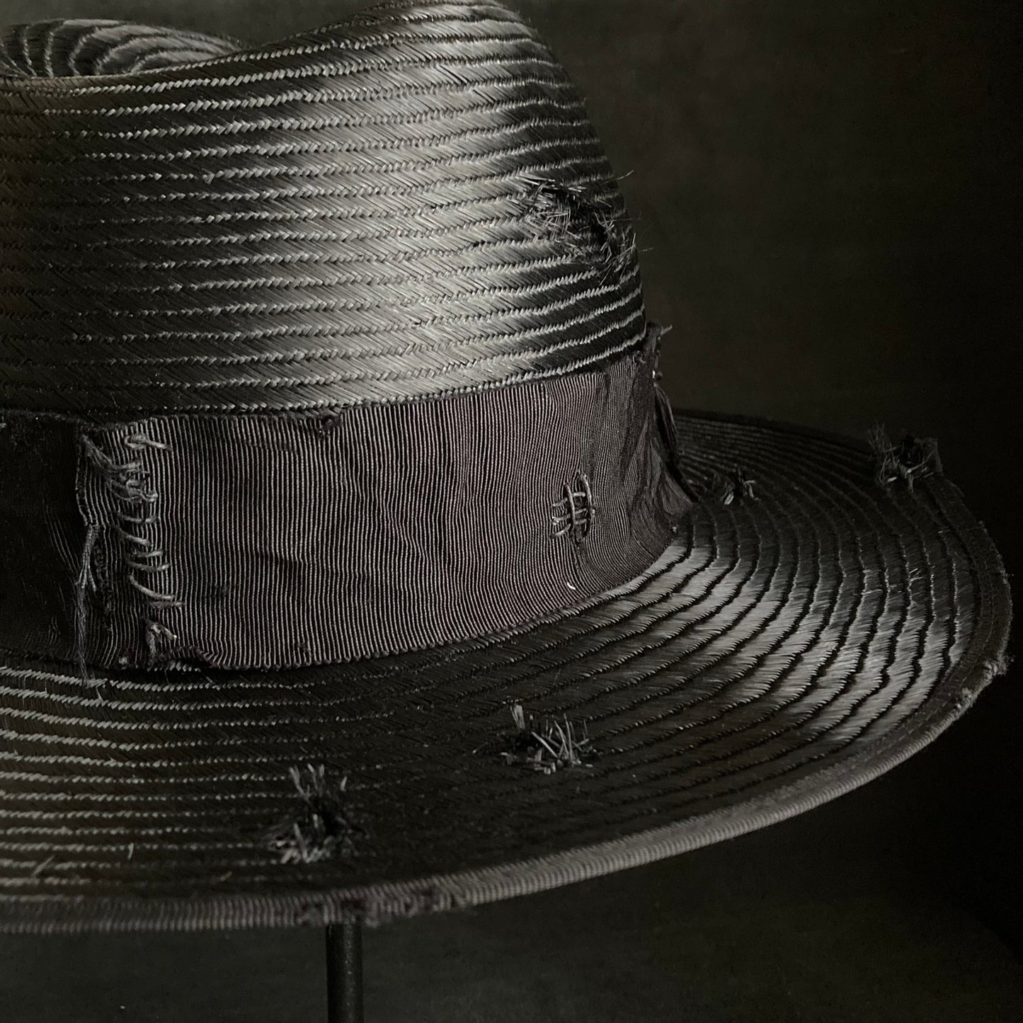 Double sisol holes fedora hat