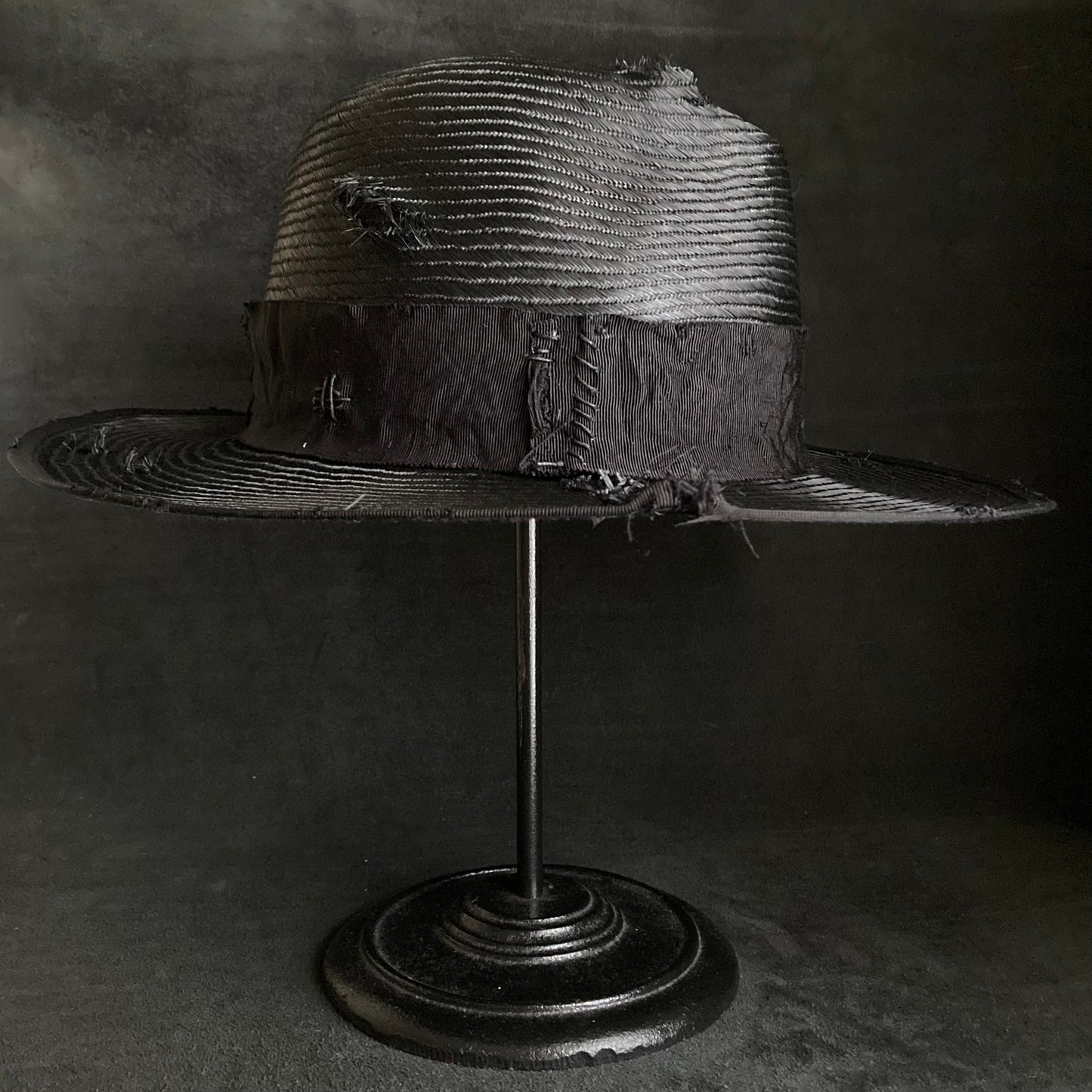 Double sisol holes fedora hat
