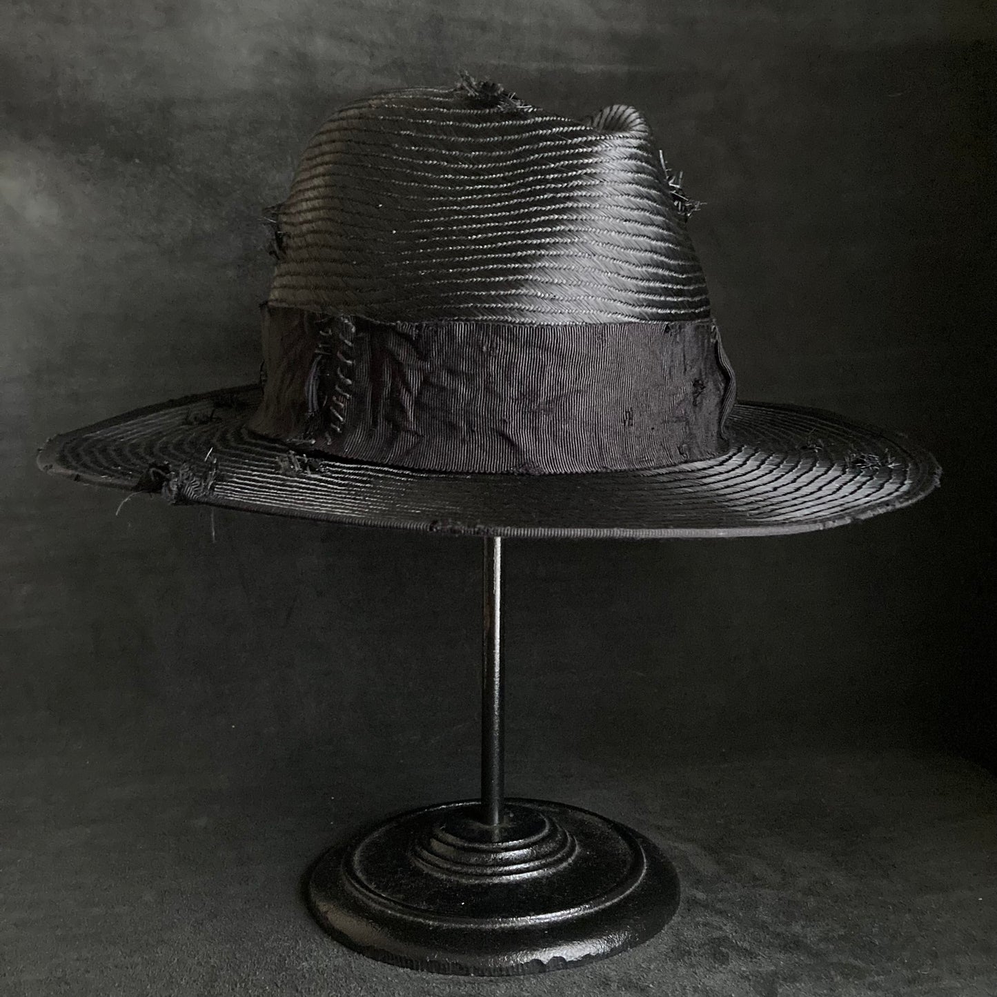 Double sisol holes fedora hat