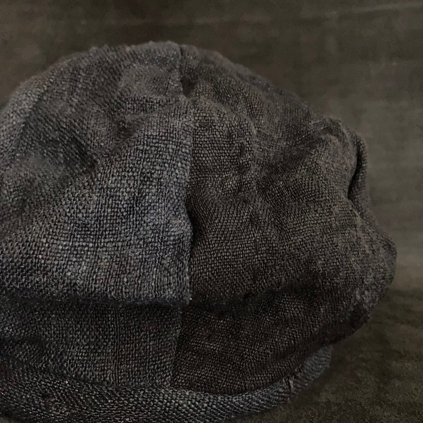 Uneven dyeing  navy linen  casquette