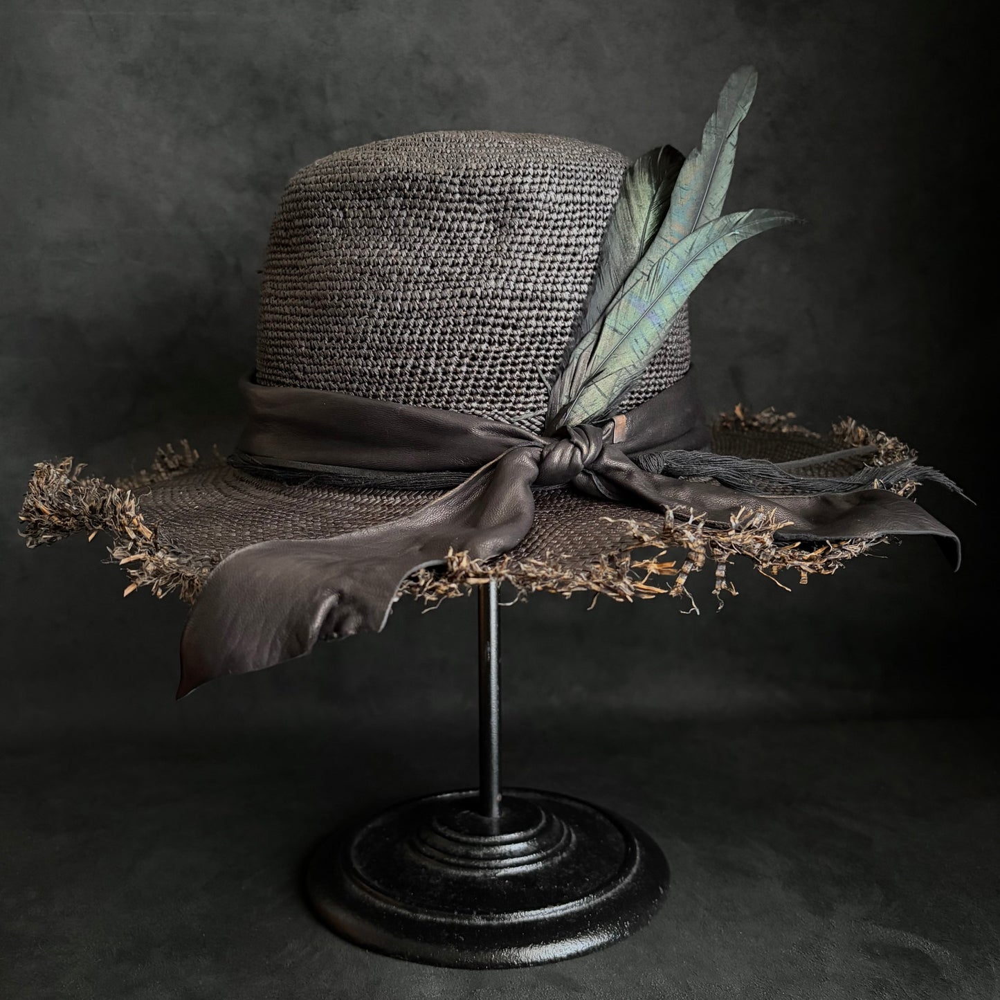 Bad feather rough panama hat
