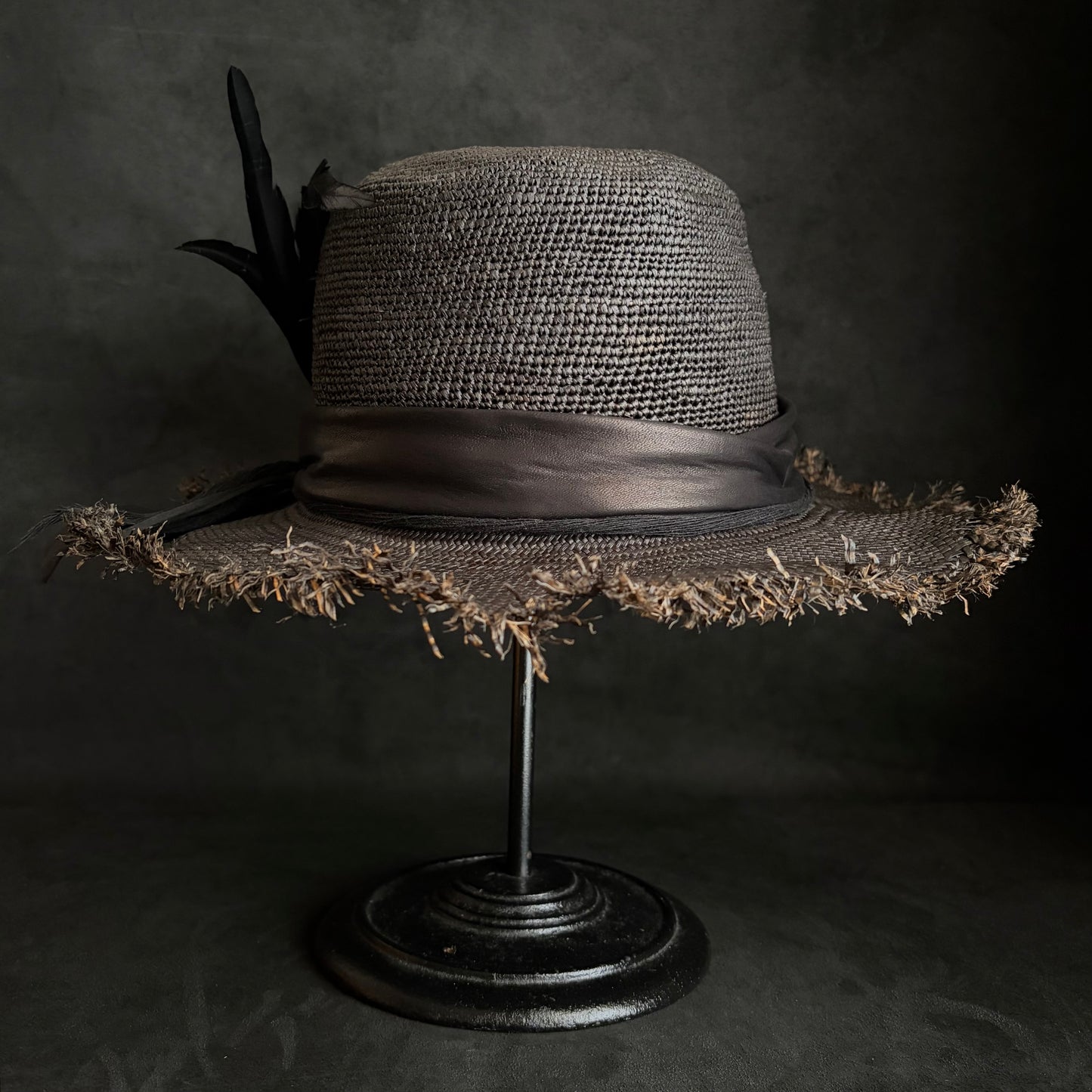Bad feather rough panama hat