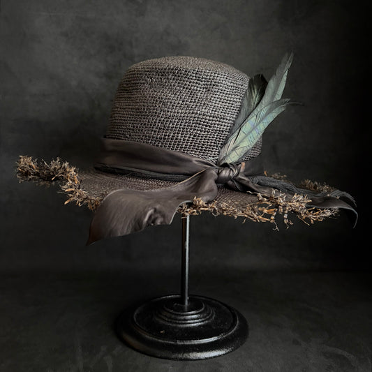 Bad feather rough panama hat