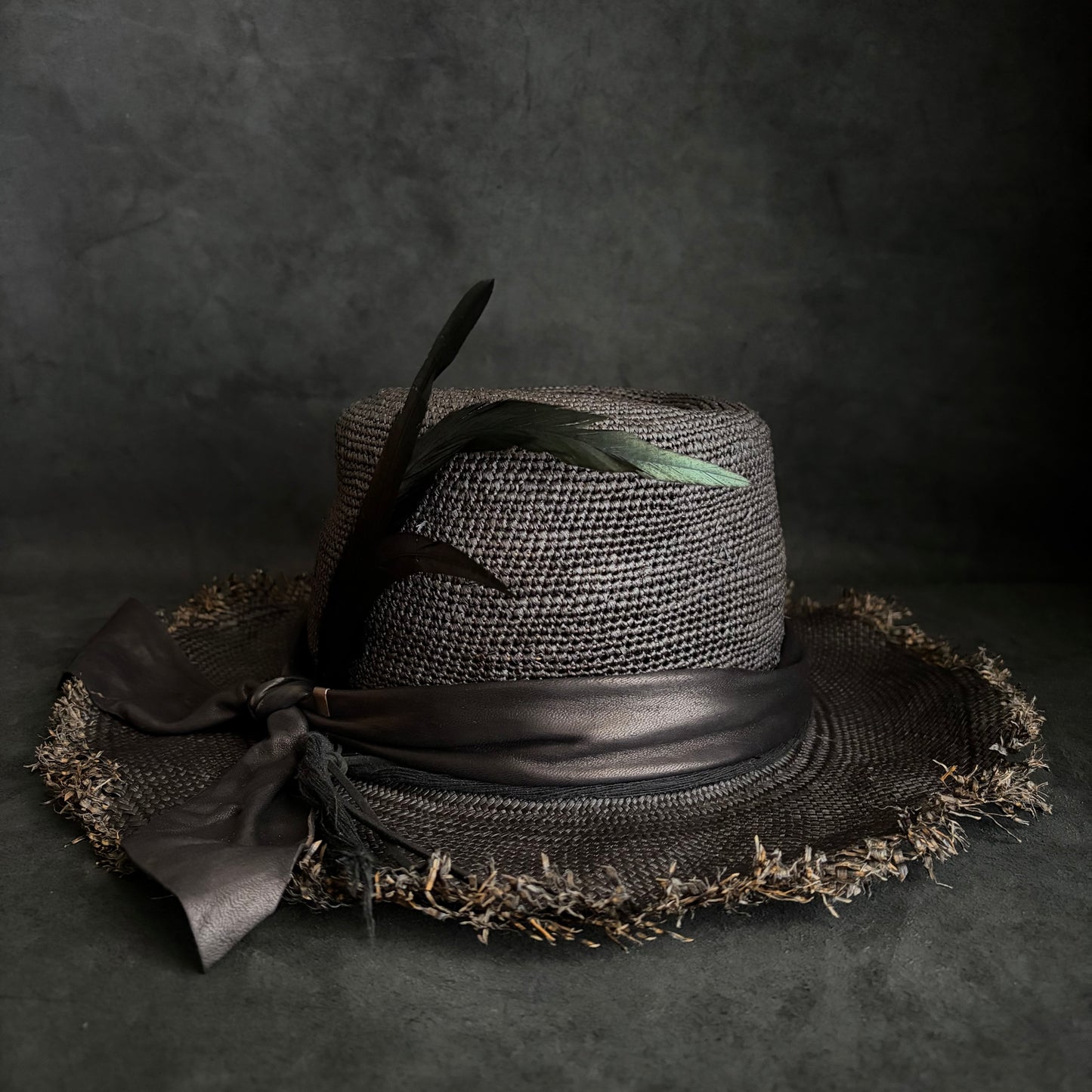 Bad feather rough panama hat