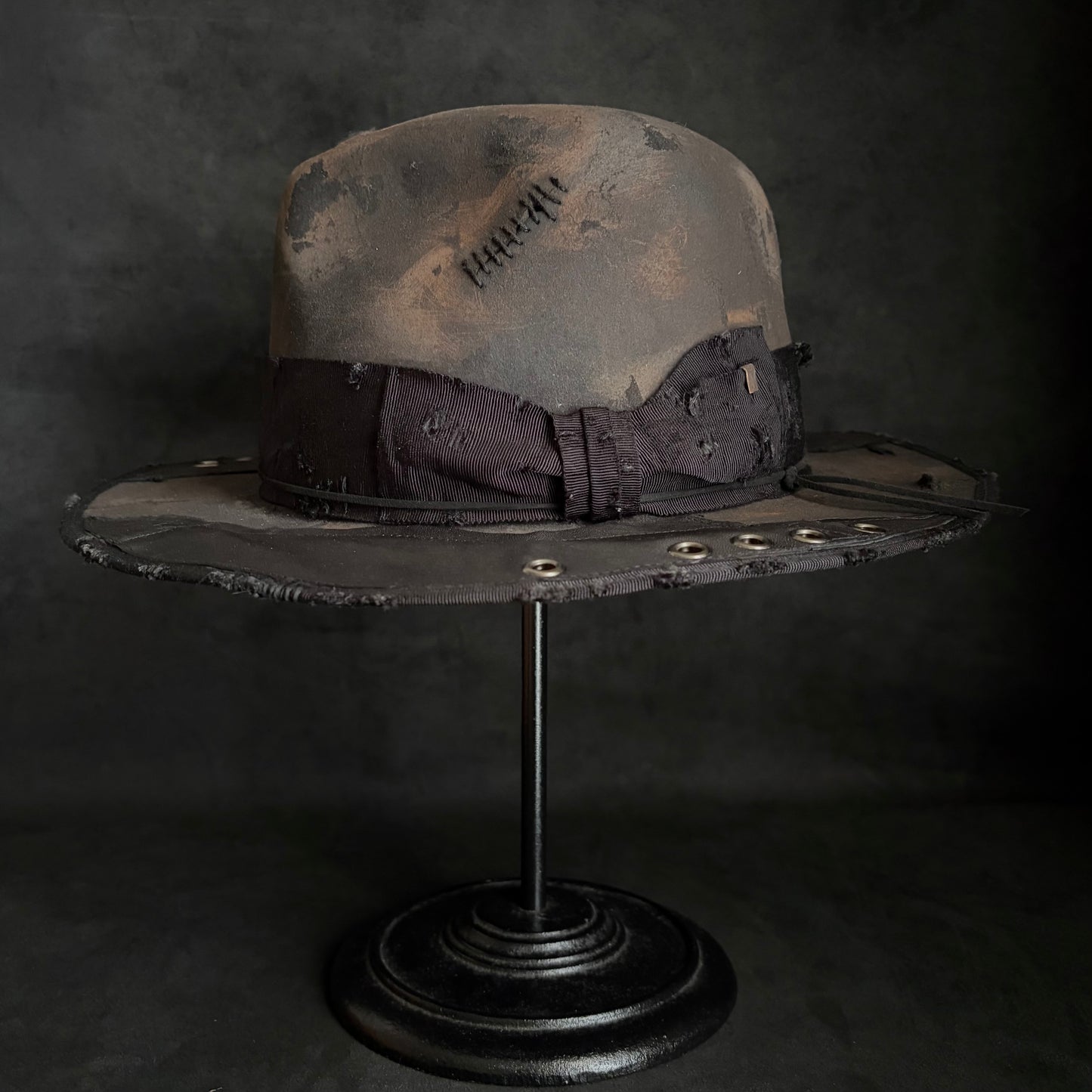 [ Takamiya Shohei × triangles hat ] Charcoal industrial decadence fedora hat