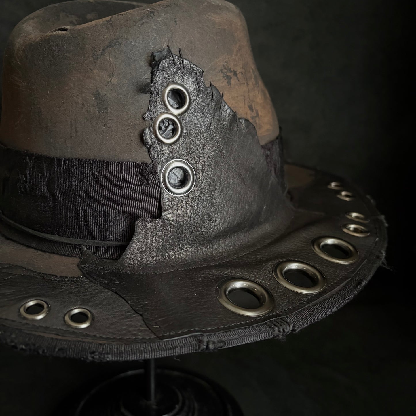 [ Takamiya Shohei × triangles hat ] Charcoal industrial decadence fedora hat