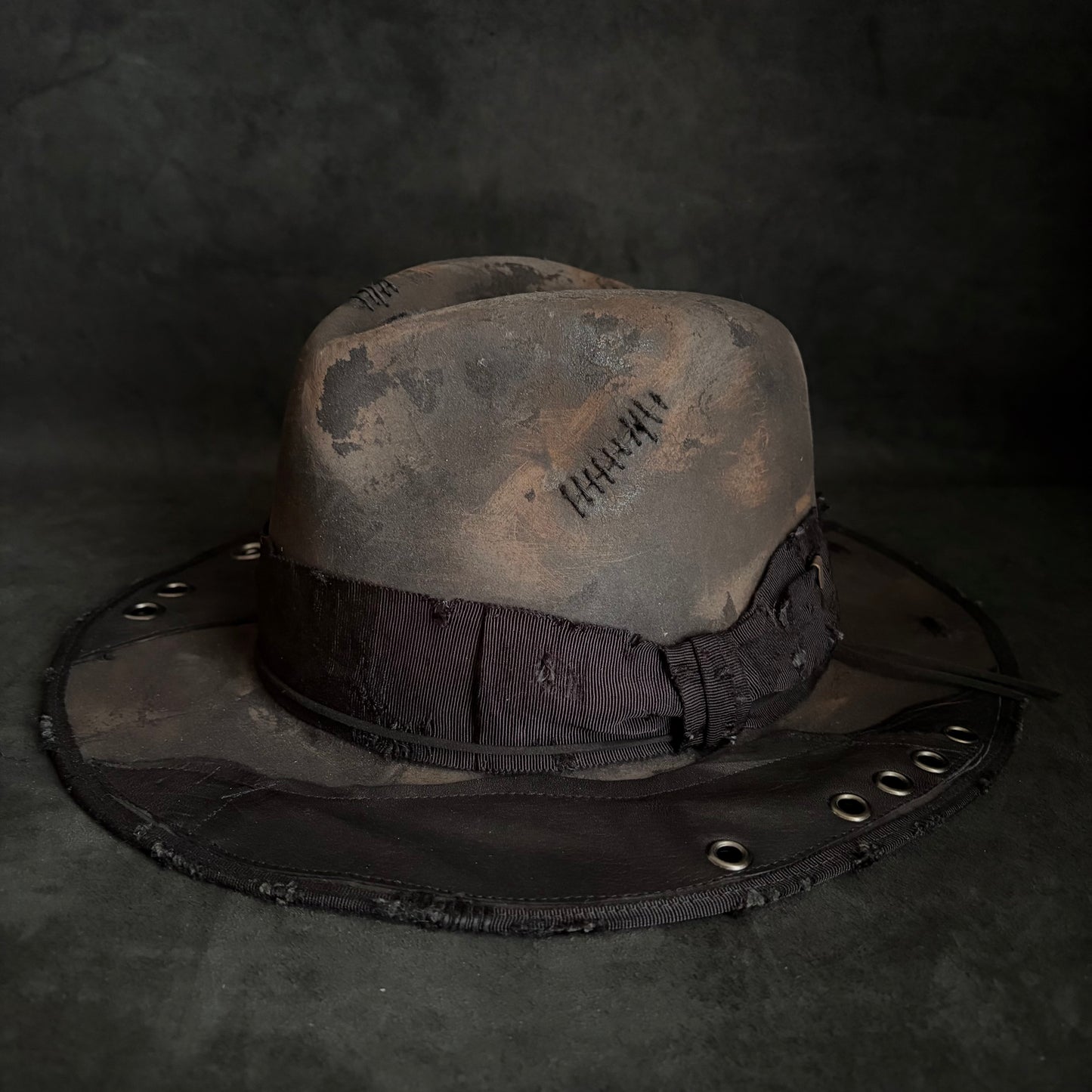 [ Takamiya Shohei × triangles hat ] Charcoal industrial decadence fedora hat