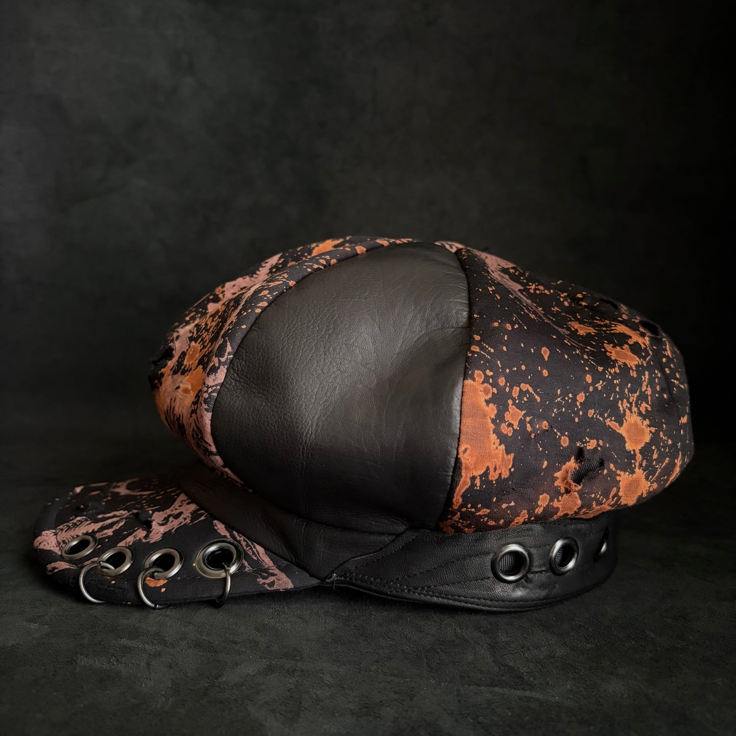 [ Takamiya Shohei × triangles hat ] Bone rock mix leather casquette