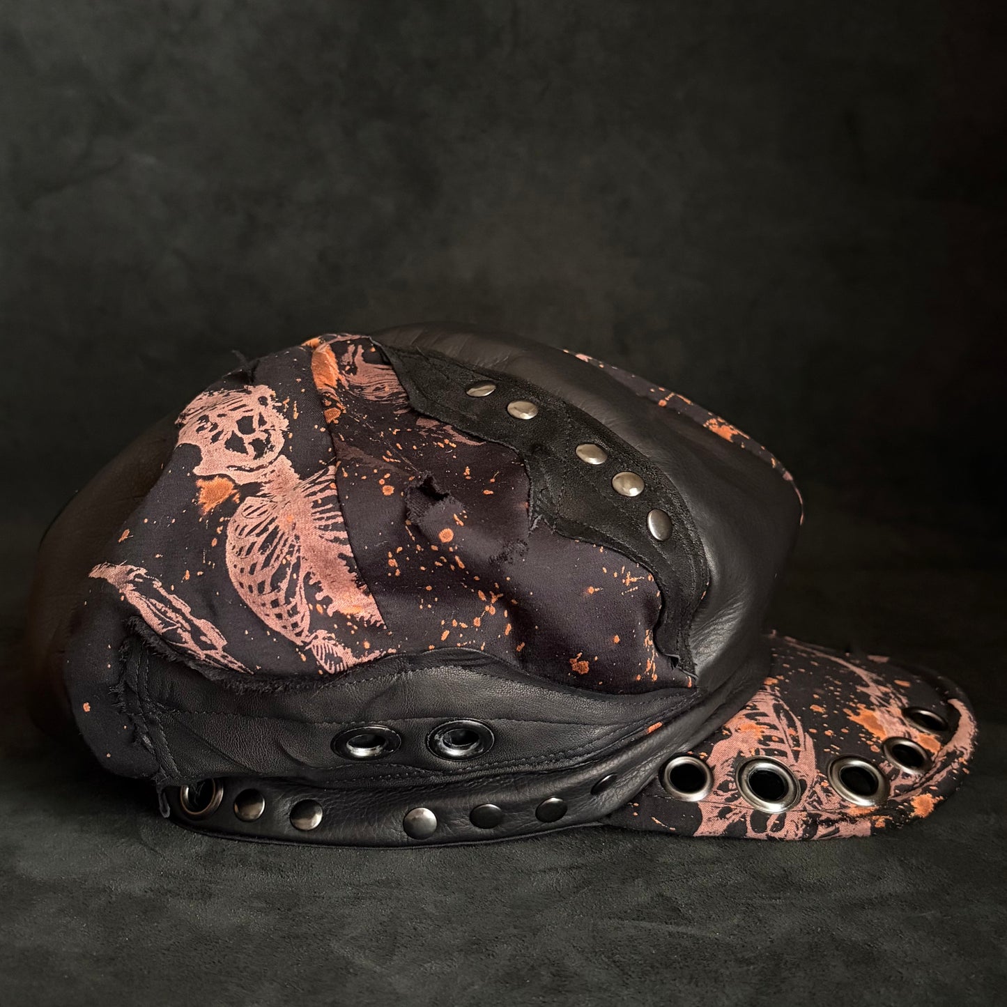 [ Takamiya Shohei × triangles hat ] Bone rock mix leather casquette