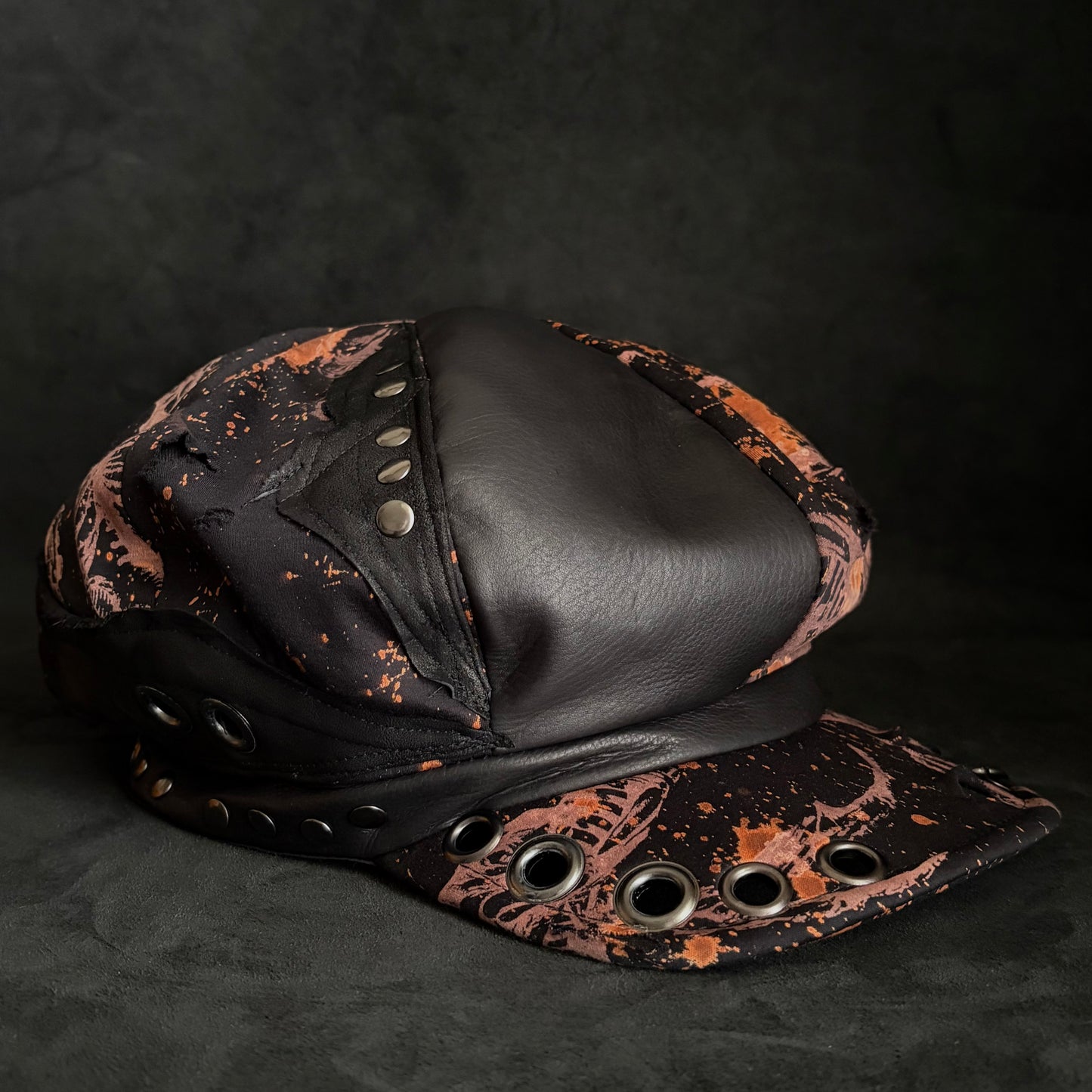 [ Takamiya Shohei × triangles hat ] Bone rock mix leather casquette