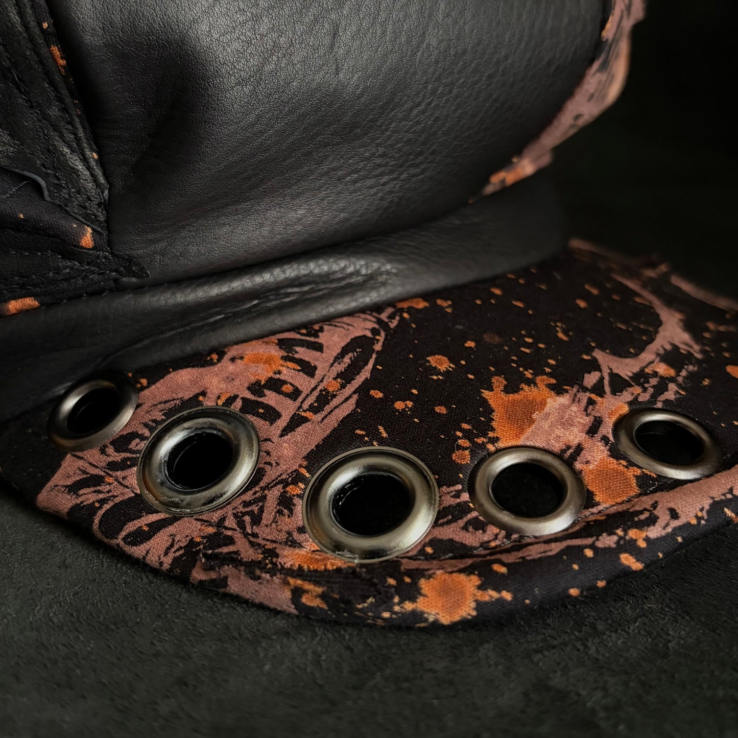 [ Takamiya Shohei × triangles hat ] Bone rock mix leather casquette