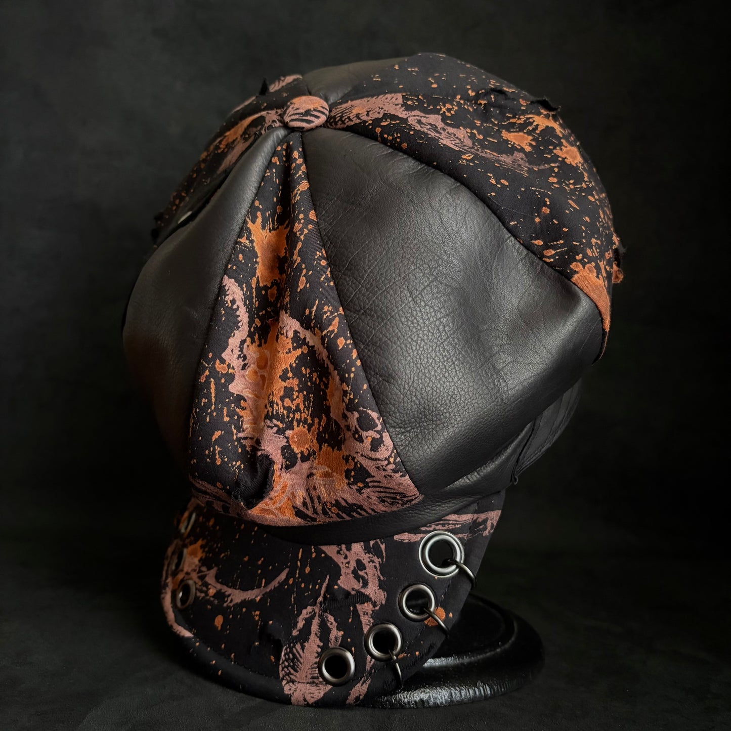 [ Takamiya Shohei × triangles hat ] Bone rock mix leather casquette