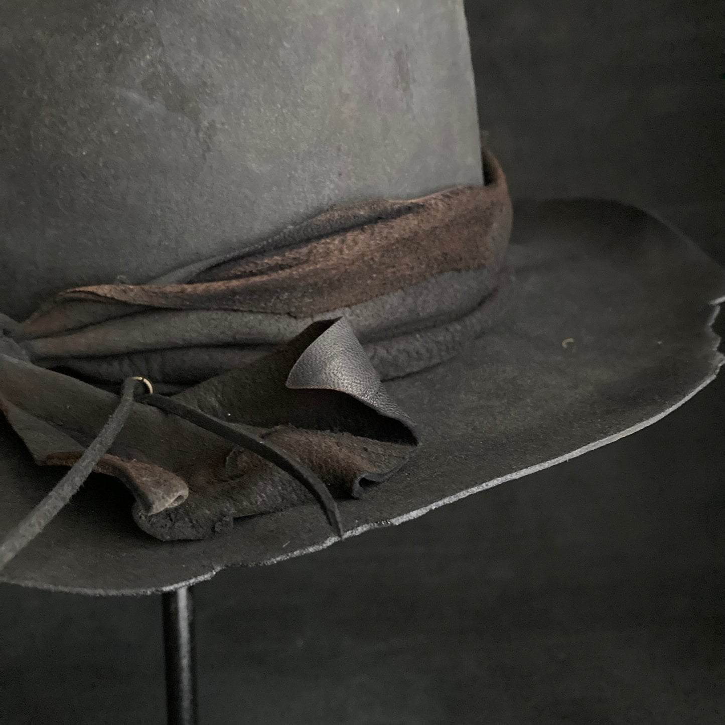 Charcoal jagged leather western hat