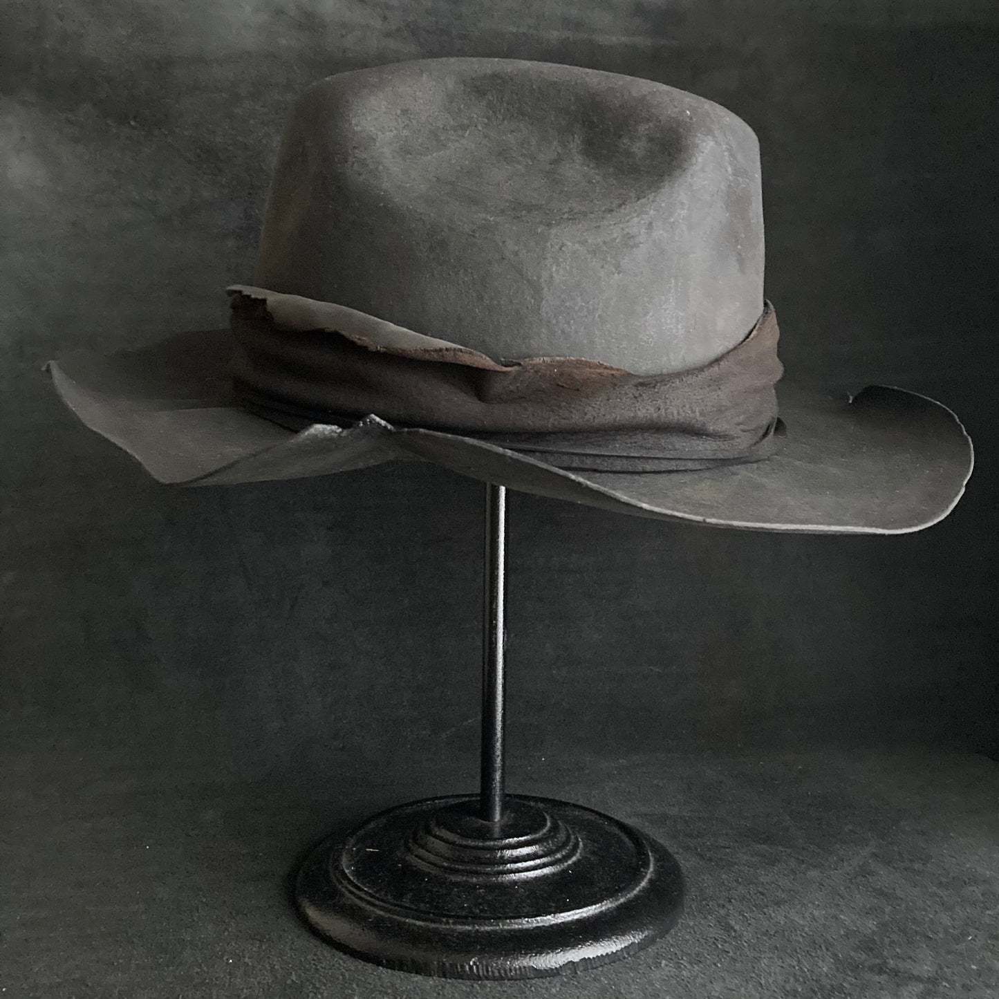 Charcoal jagged leather western hat