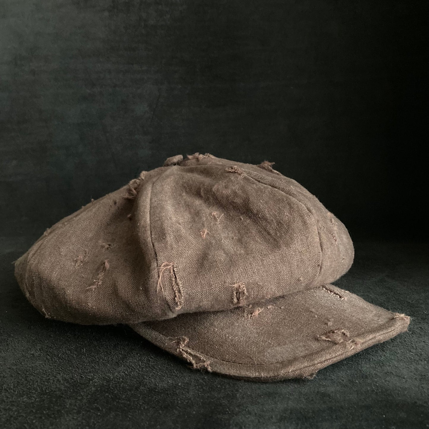 Big volume brown linen damage  casquette (brim core)
