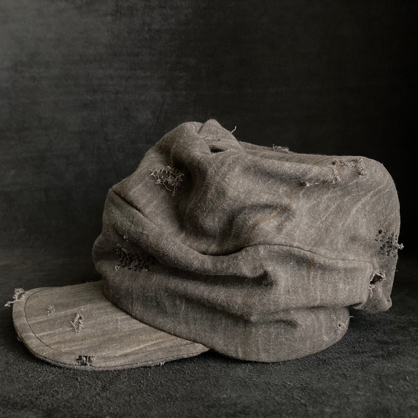 Sumi zome damage turn cap