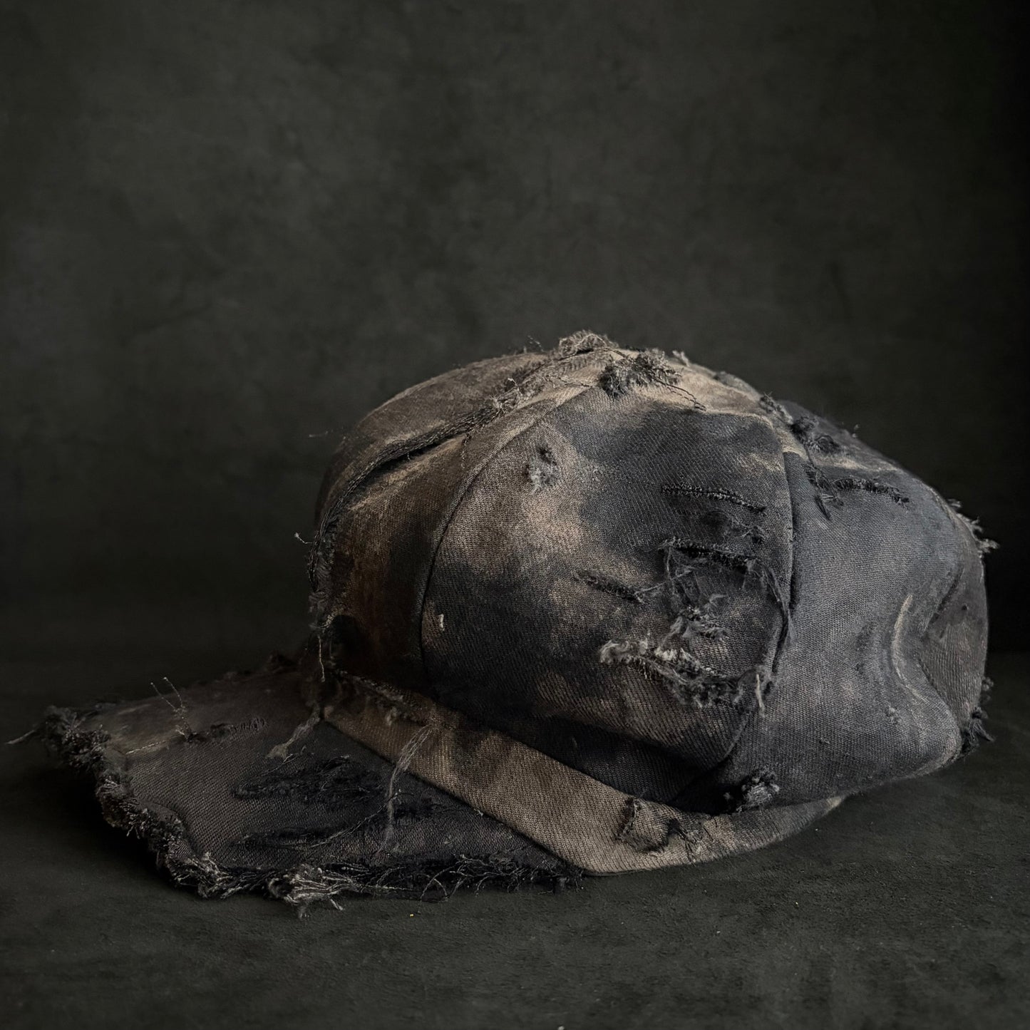 Hard damage bleach denim casquette