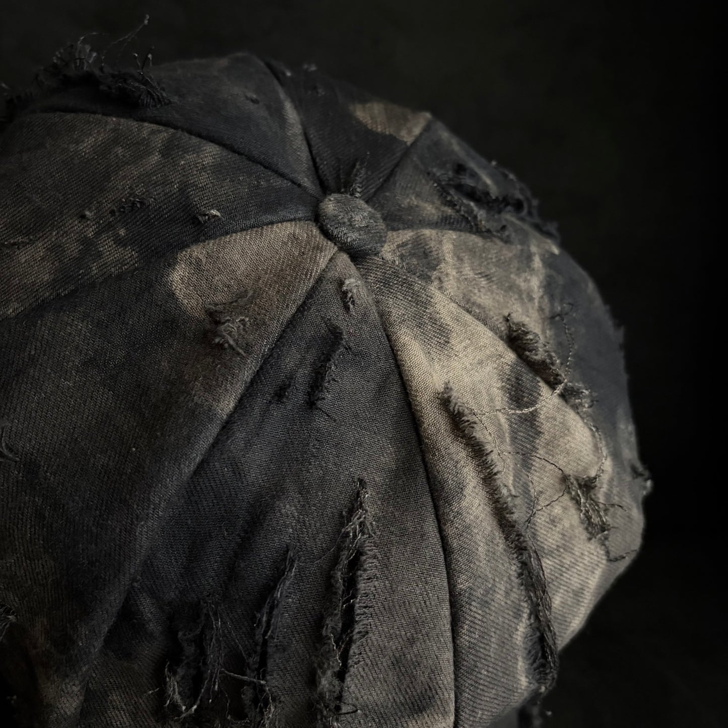 Hard damage bleach denim casquette