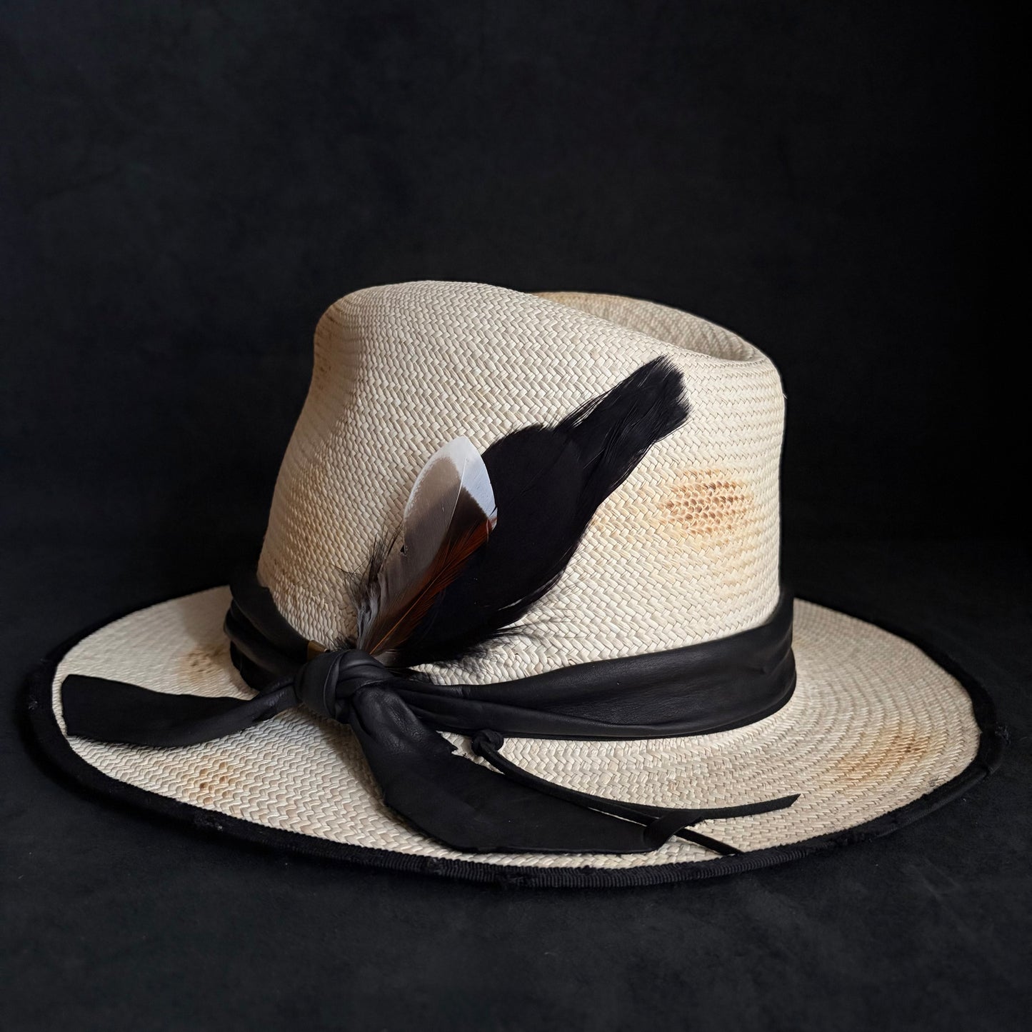 Calm burned panama hat