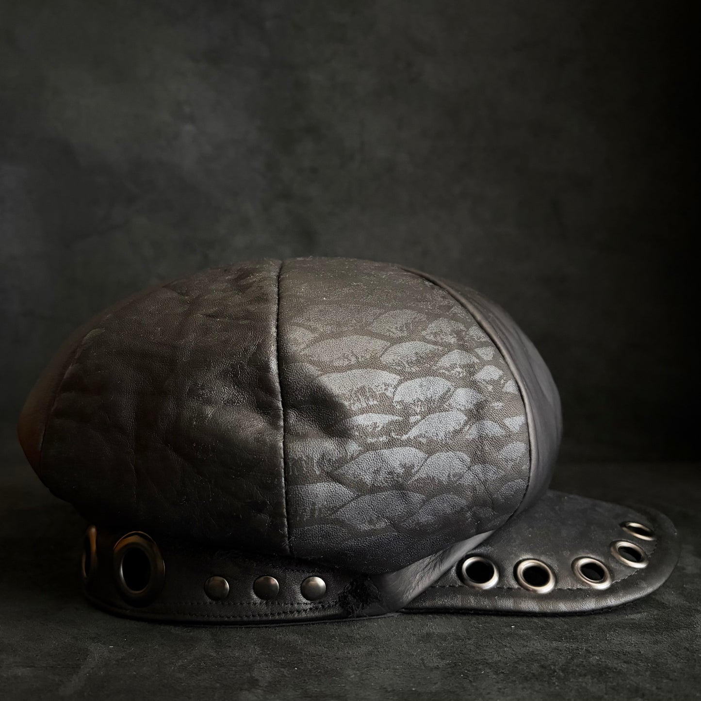 [ Shohei Takamiya × triangles hat ] Re-hard rock leather casquette