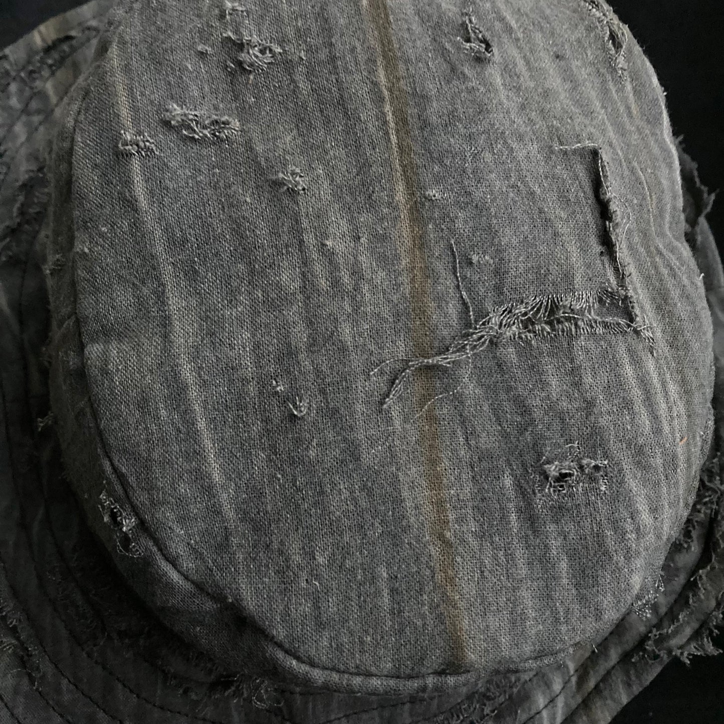 Sumi zome damage bucket hat