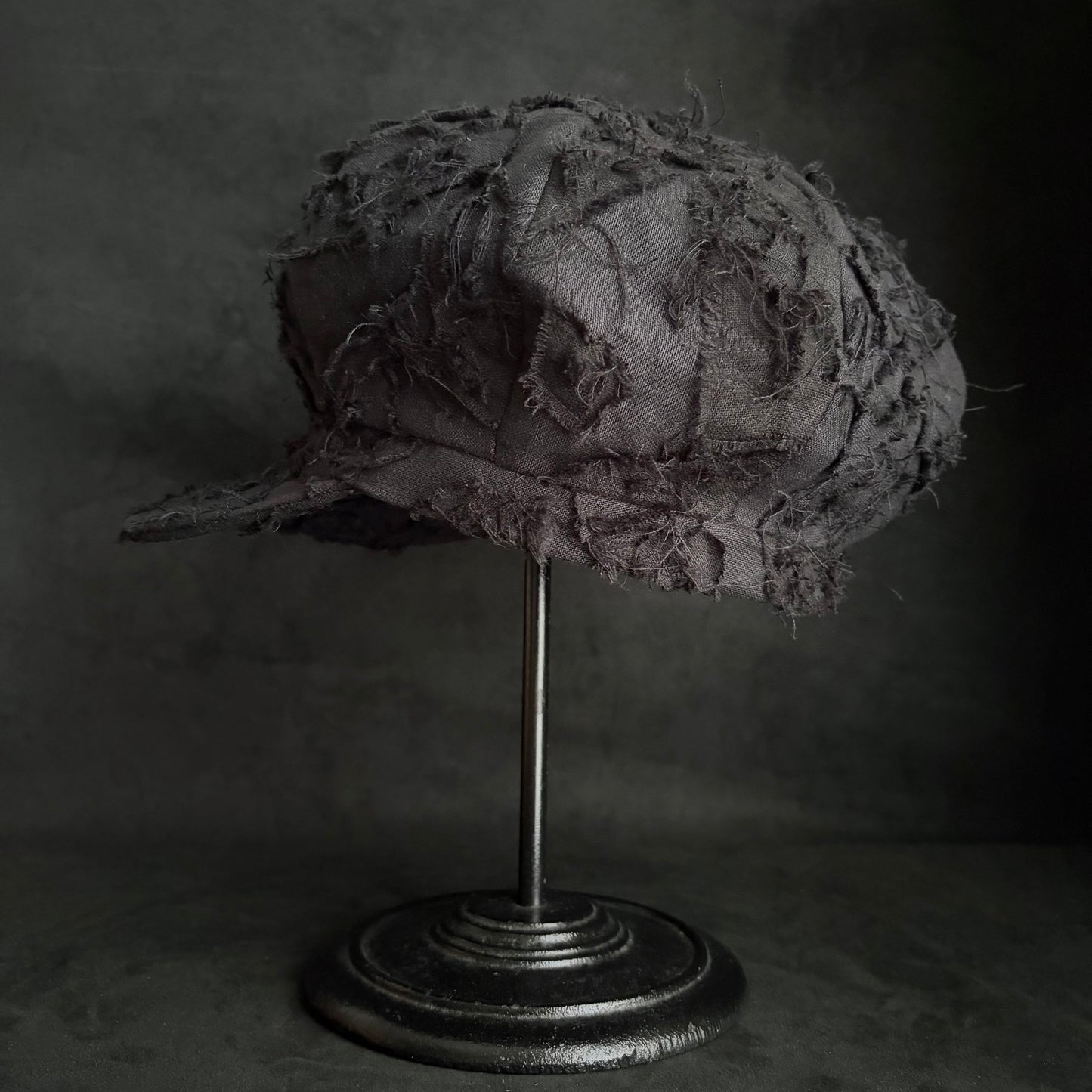 Black linen loop patch work casquette