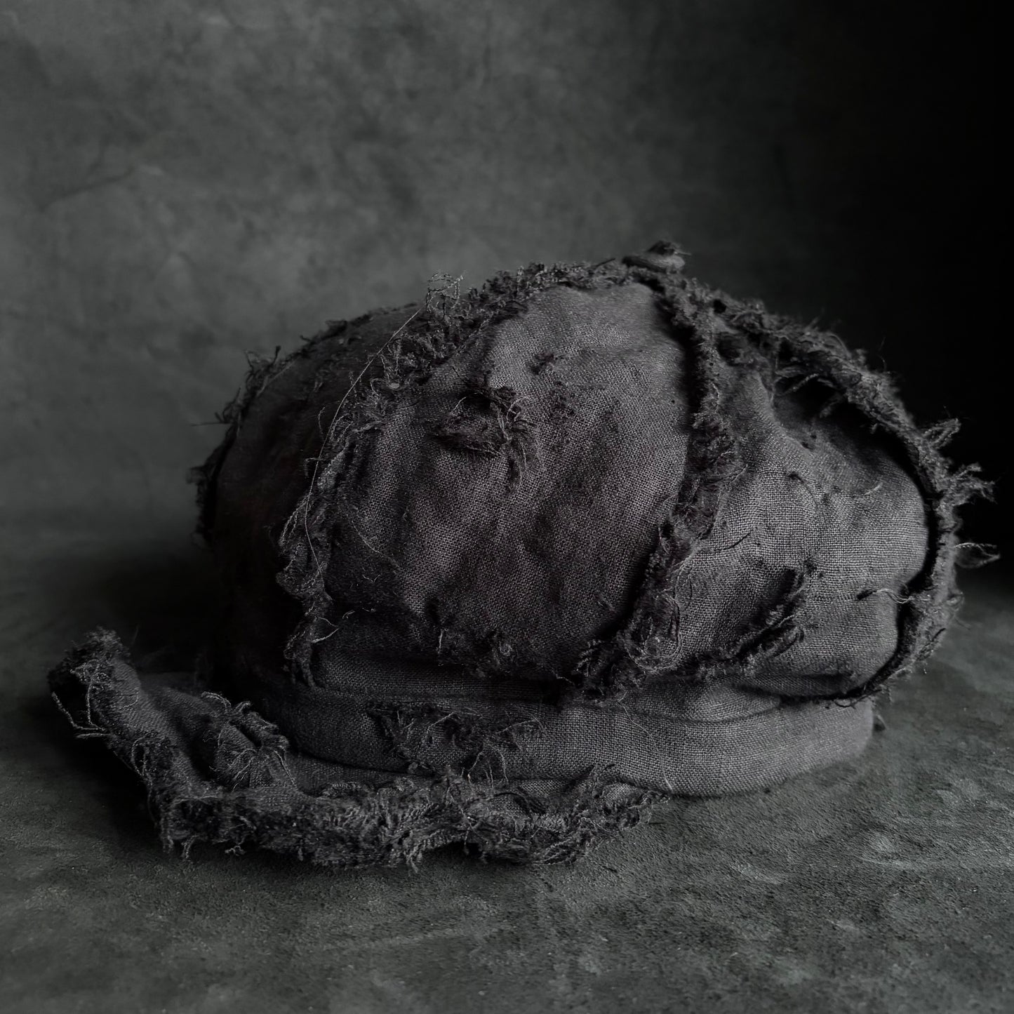Black back linen damage casquette