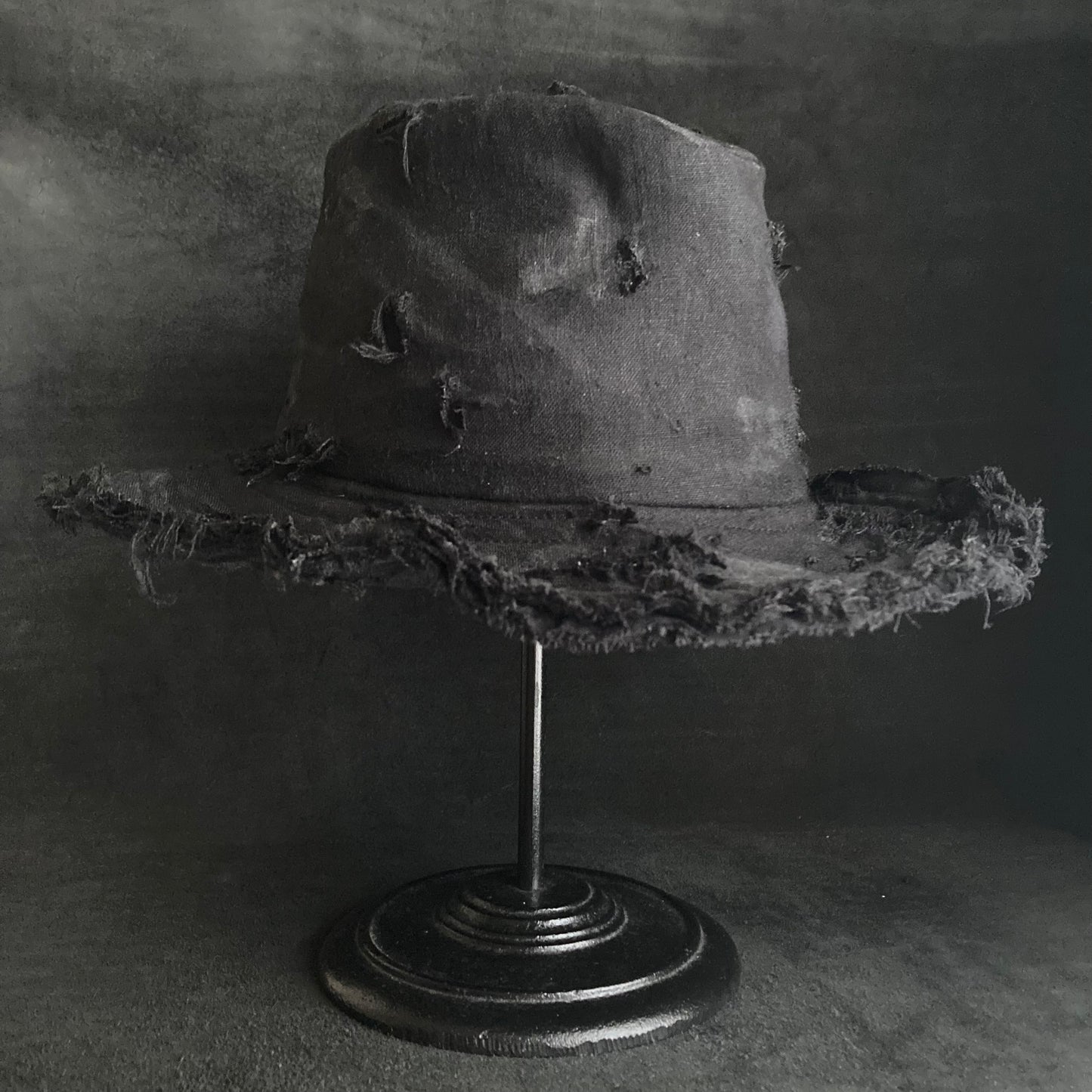 Black linen damage dirt  fedora hat