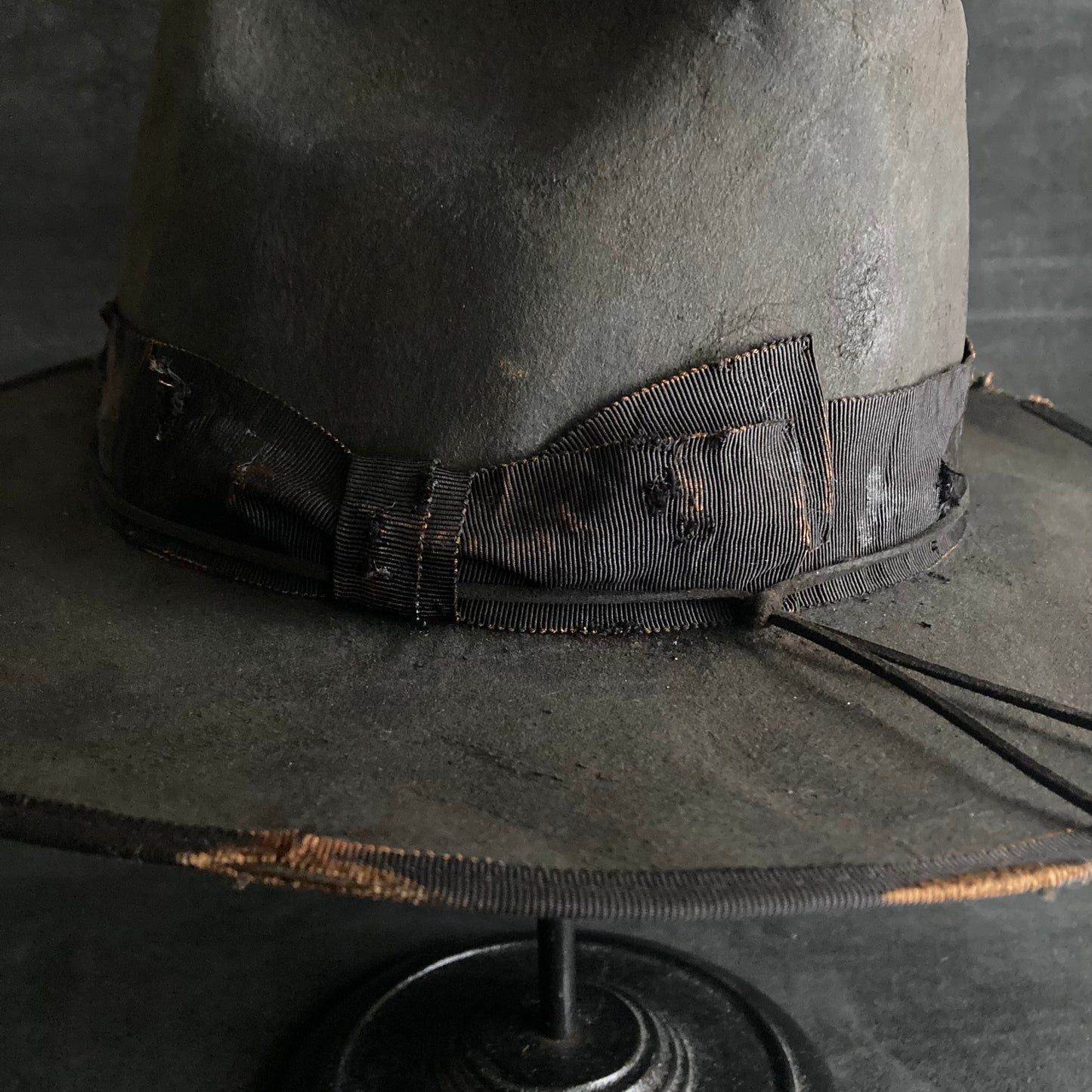 Charcoal burnt ribbon western hat