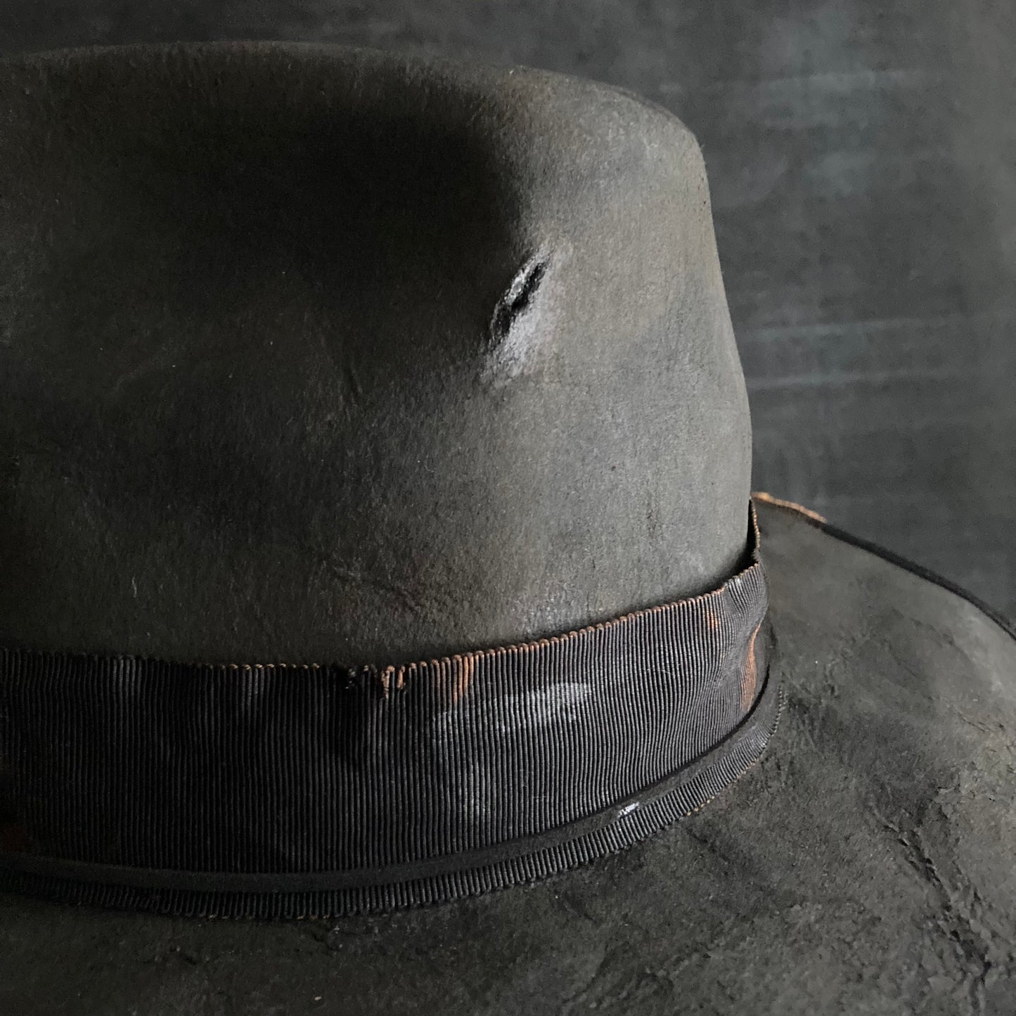 Charcoal burnt ribbon western hat