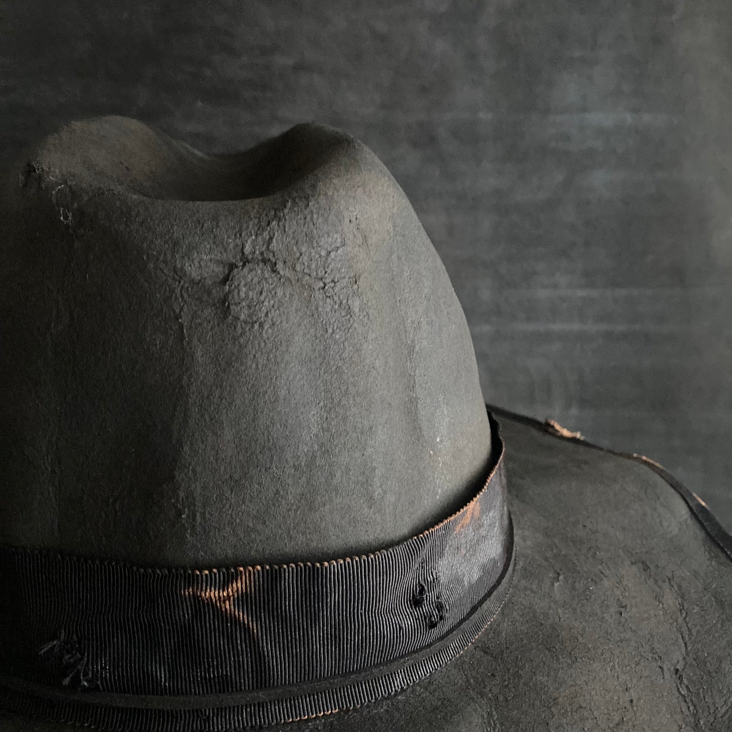 Charcoal burnt ribbon western hat