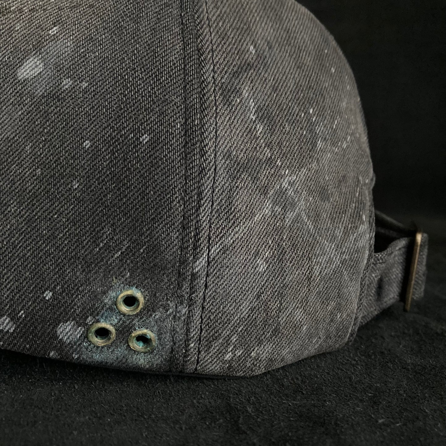 Reserved item (Cracked leather star 6panel cap )