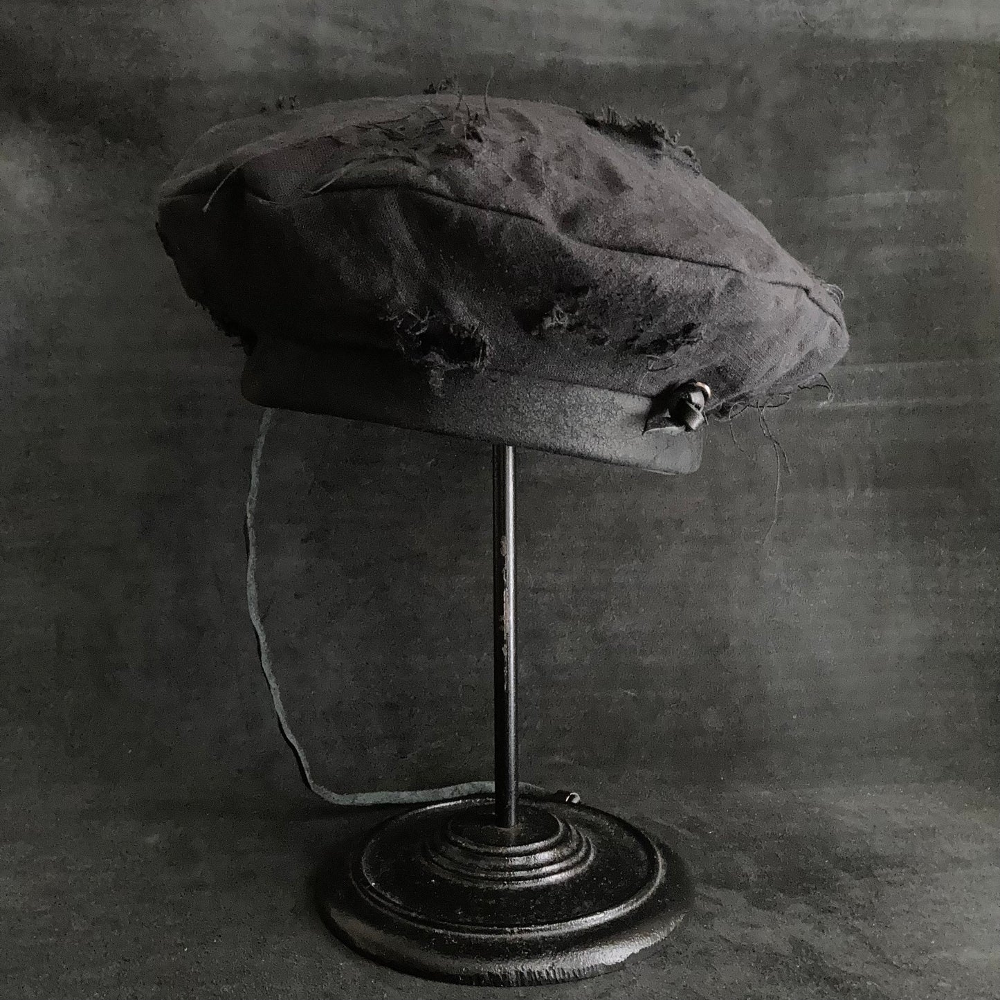 Black  linen leather strap beret