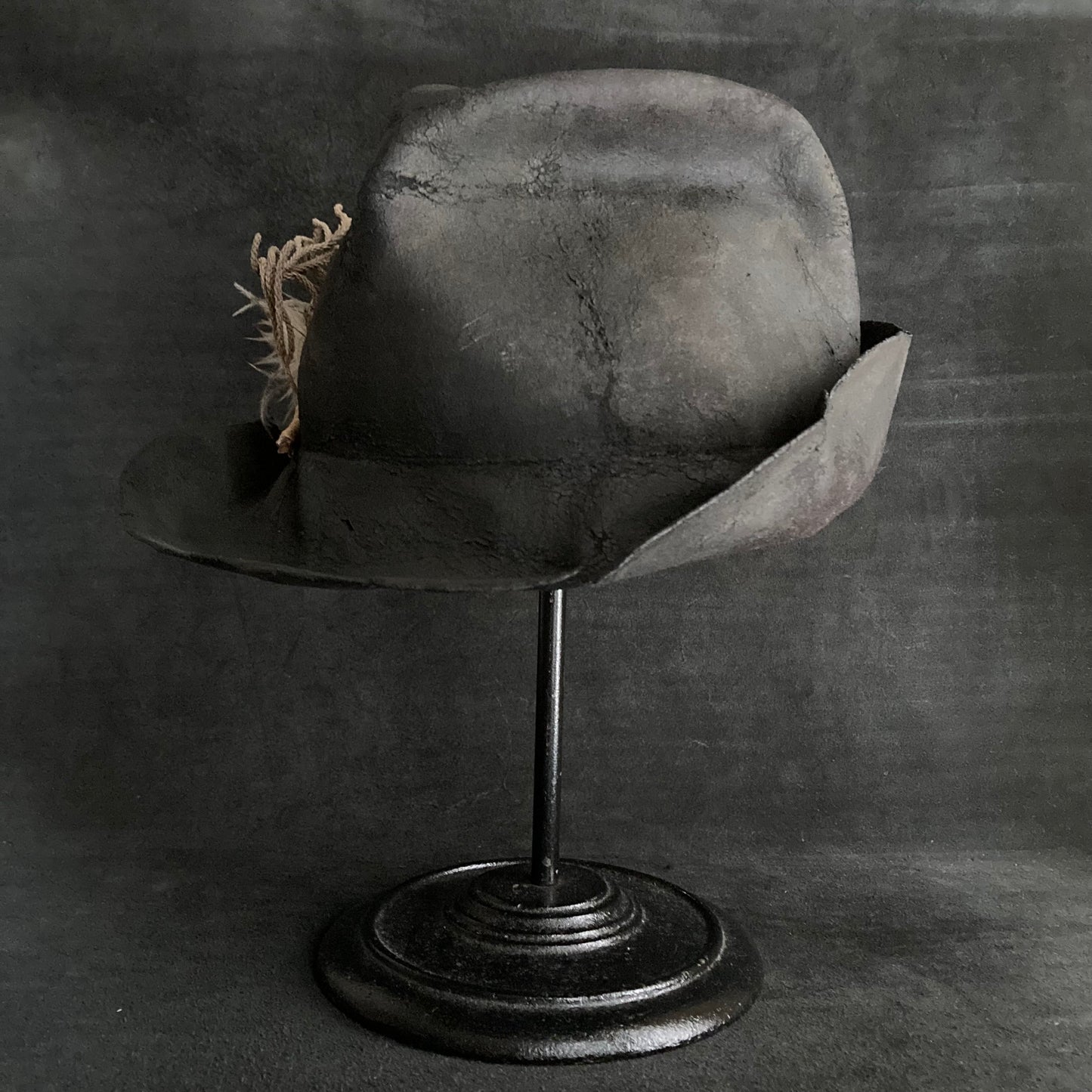 Charcoal seed hight back  hat